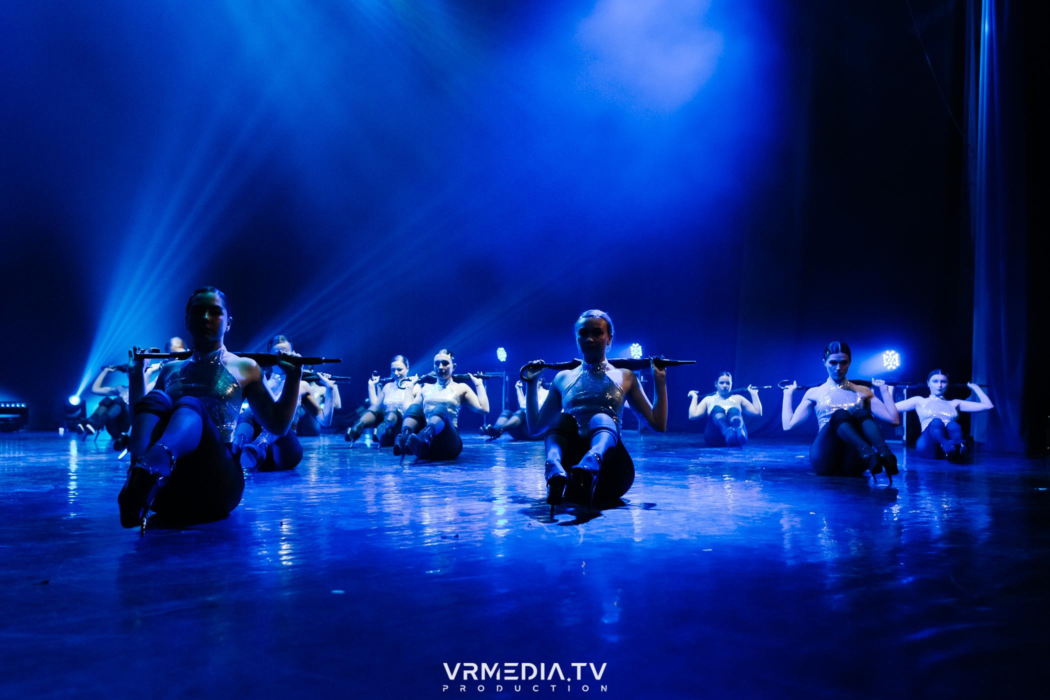 Пока все в доме