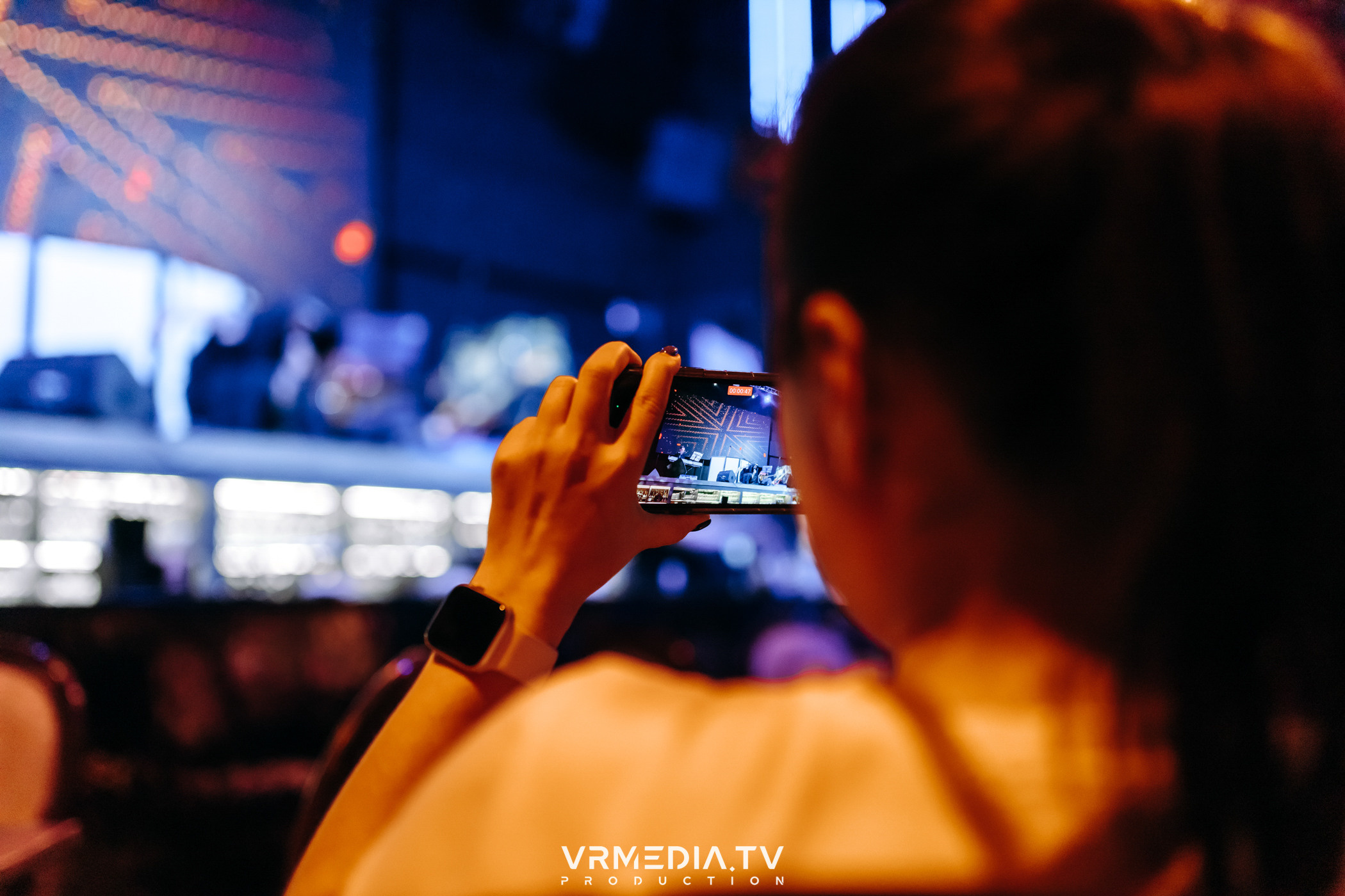 Джазовая среда: Игорь Тальков мл. и группа «МирИмиР»