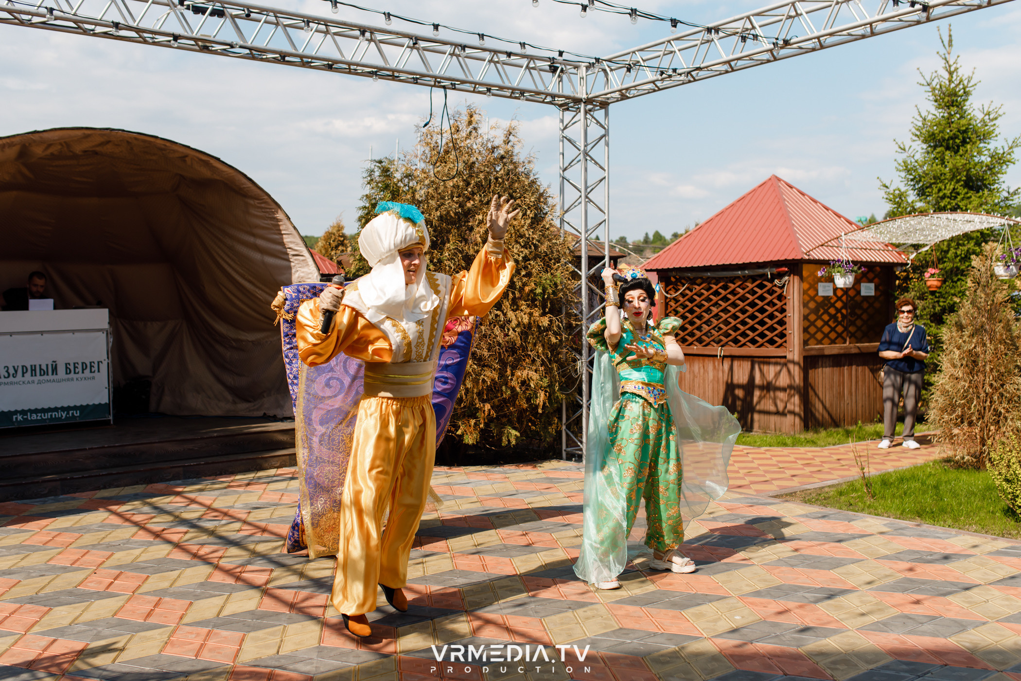 «Восточная сказка» в ресторане «Лазурный берег»