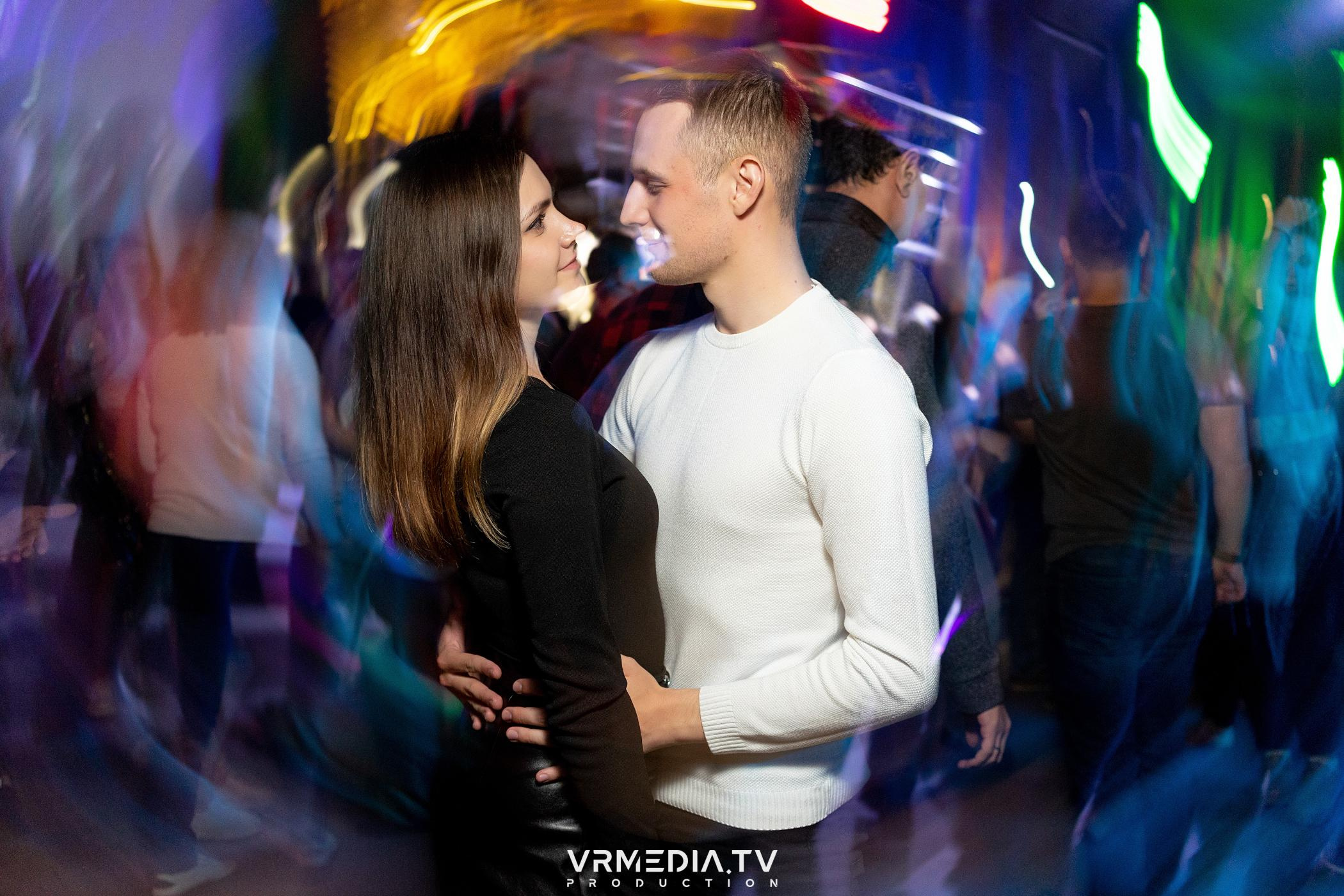 Выходные в баре «DOSKI»