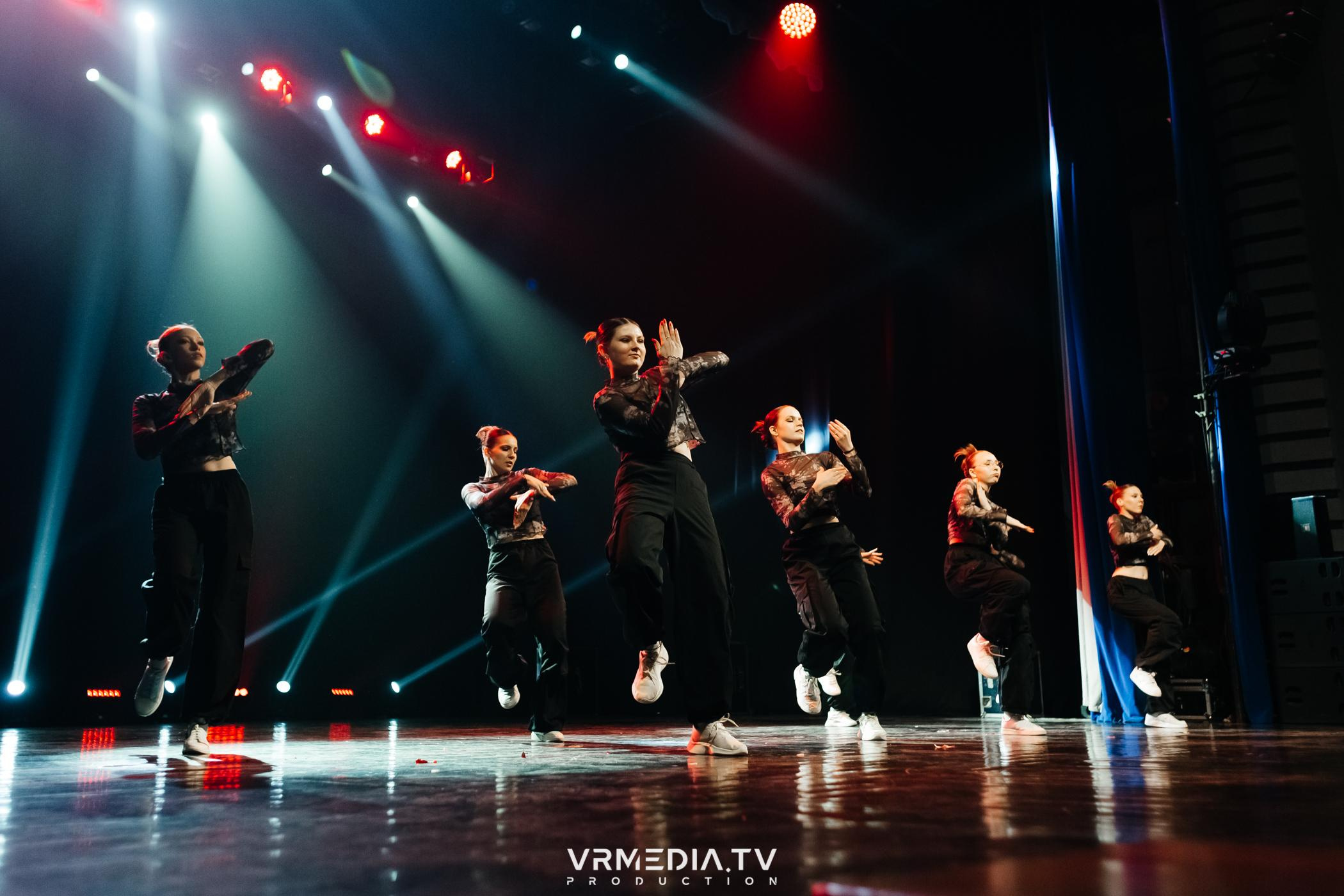 Пока все в доме