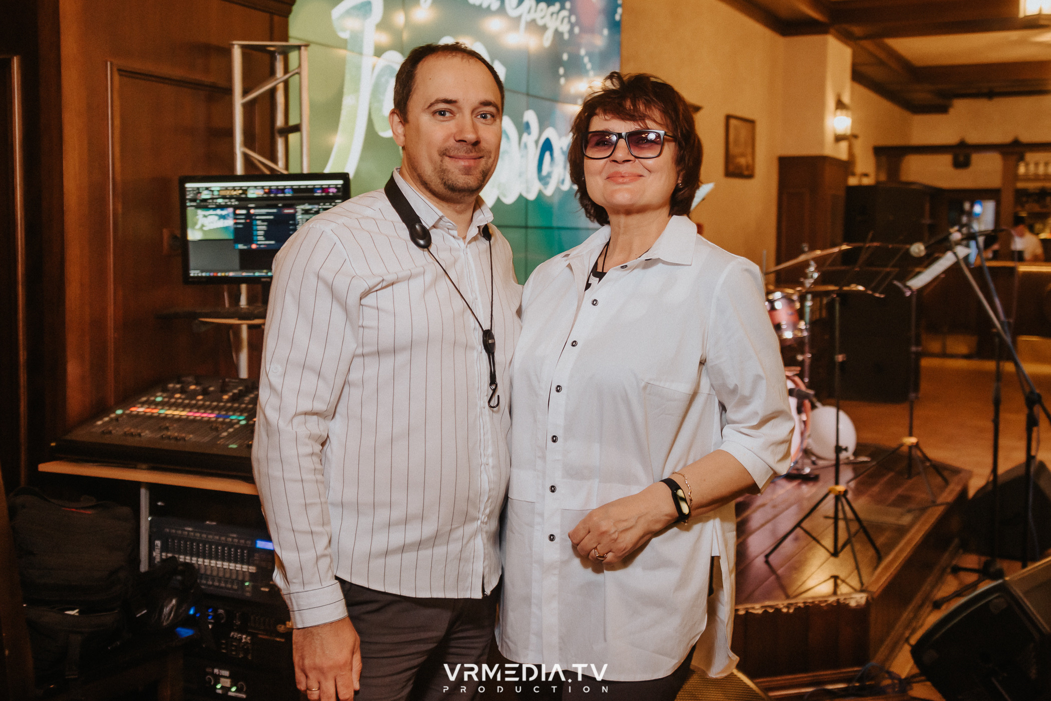 Джазовая среда: JAM SESSION