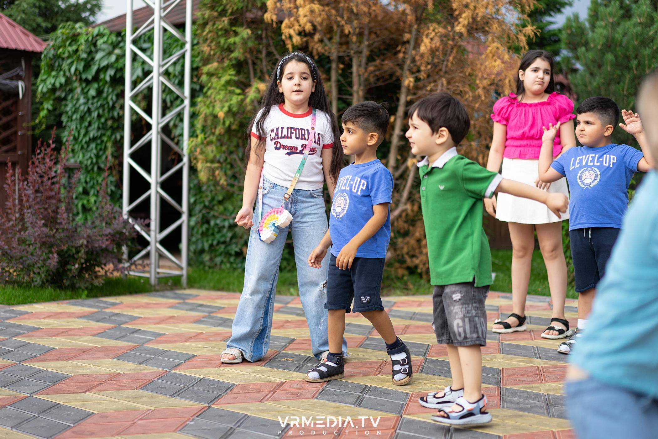 Детская вечеринка в ресторане «Лазурный Берег»