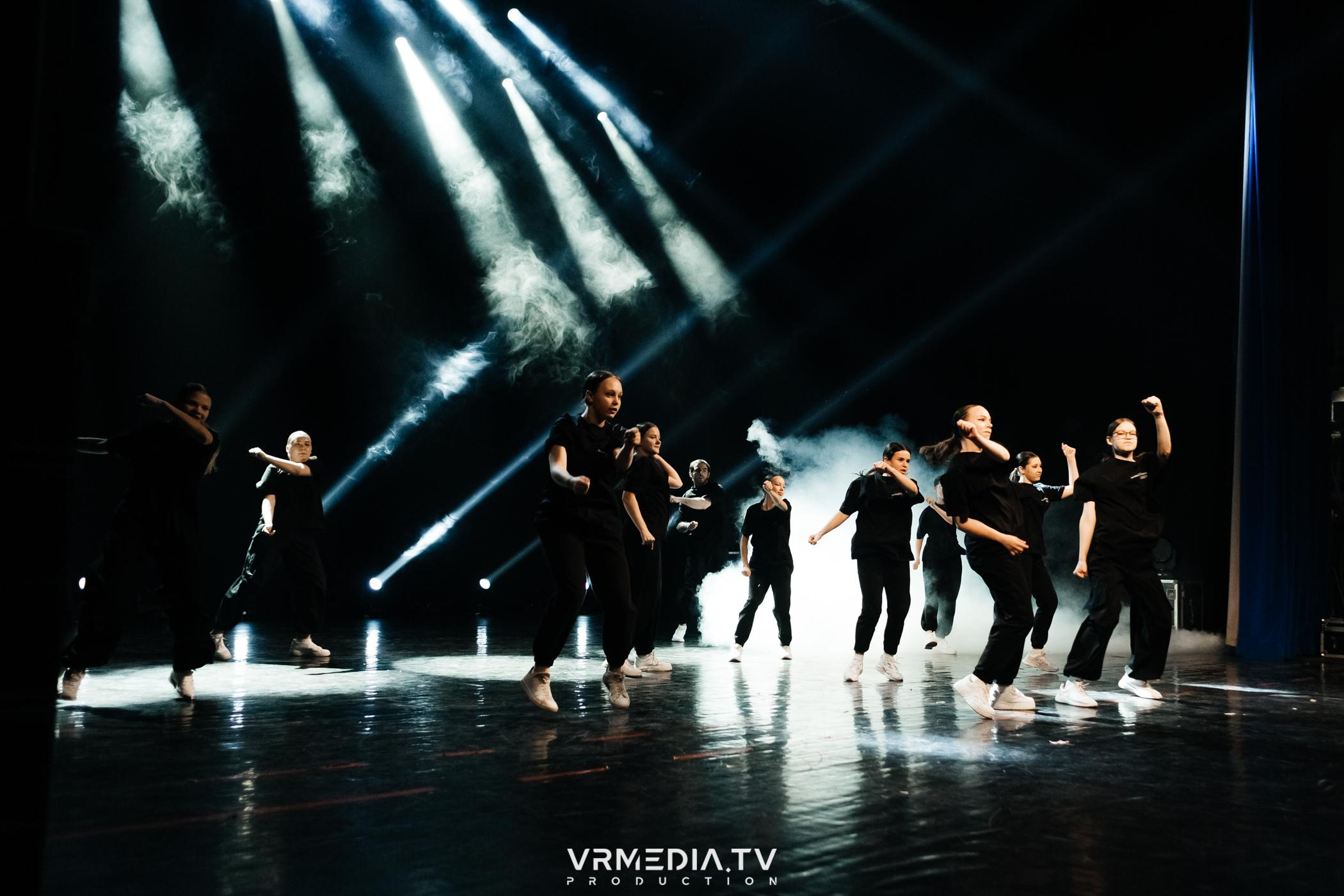 Пока все в доме