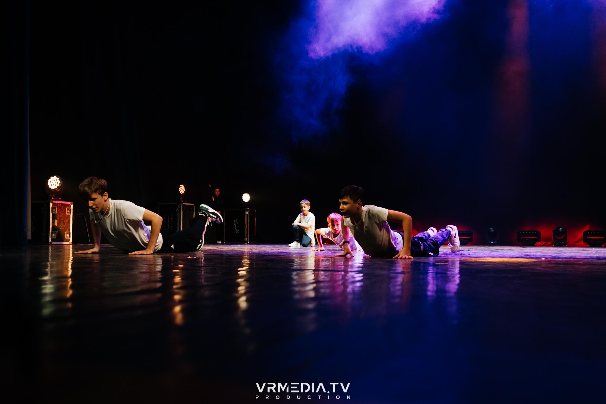 Пока все в доме