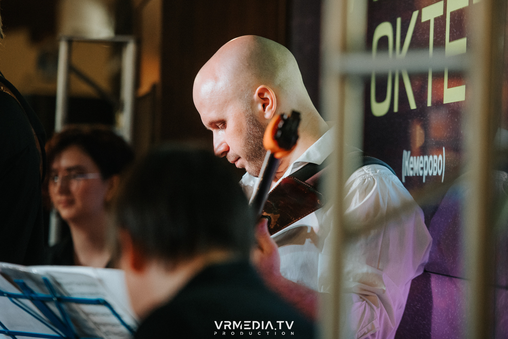 Джазовая среда: Алеф Октет