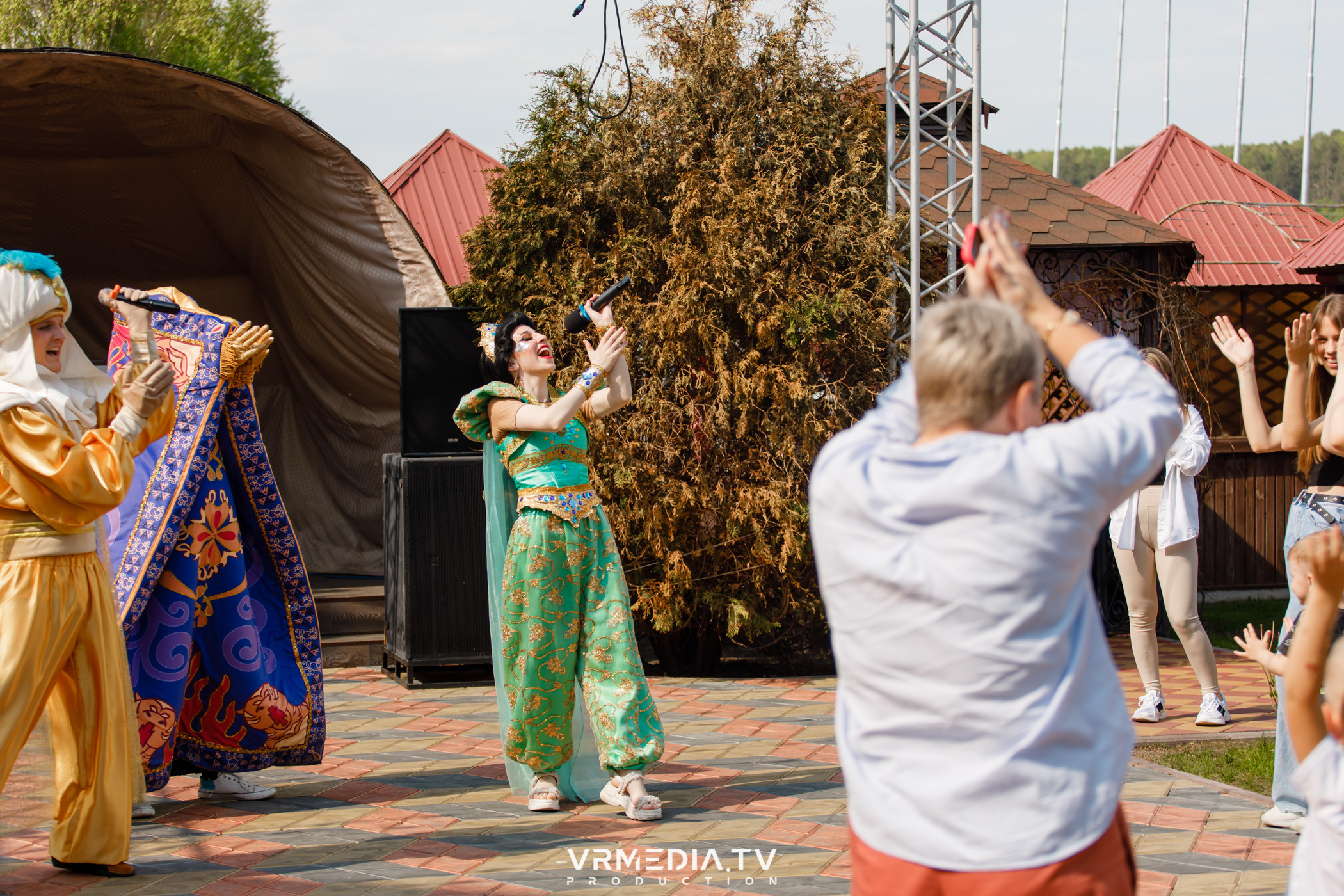 «Восточная сказка» в ресторане «Лазурный берег»