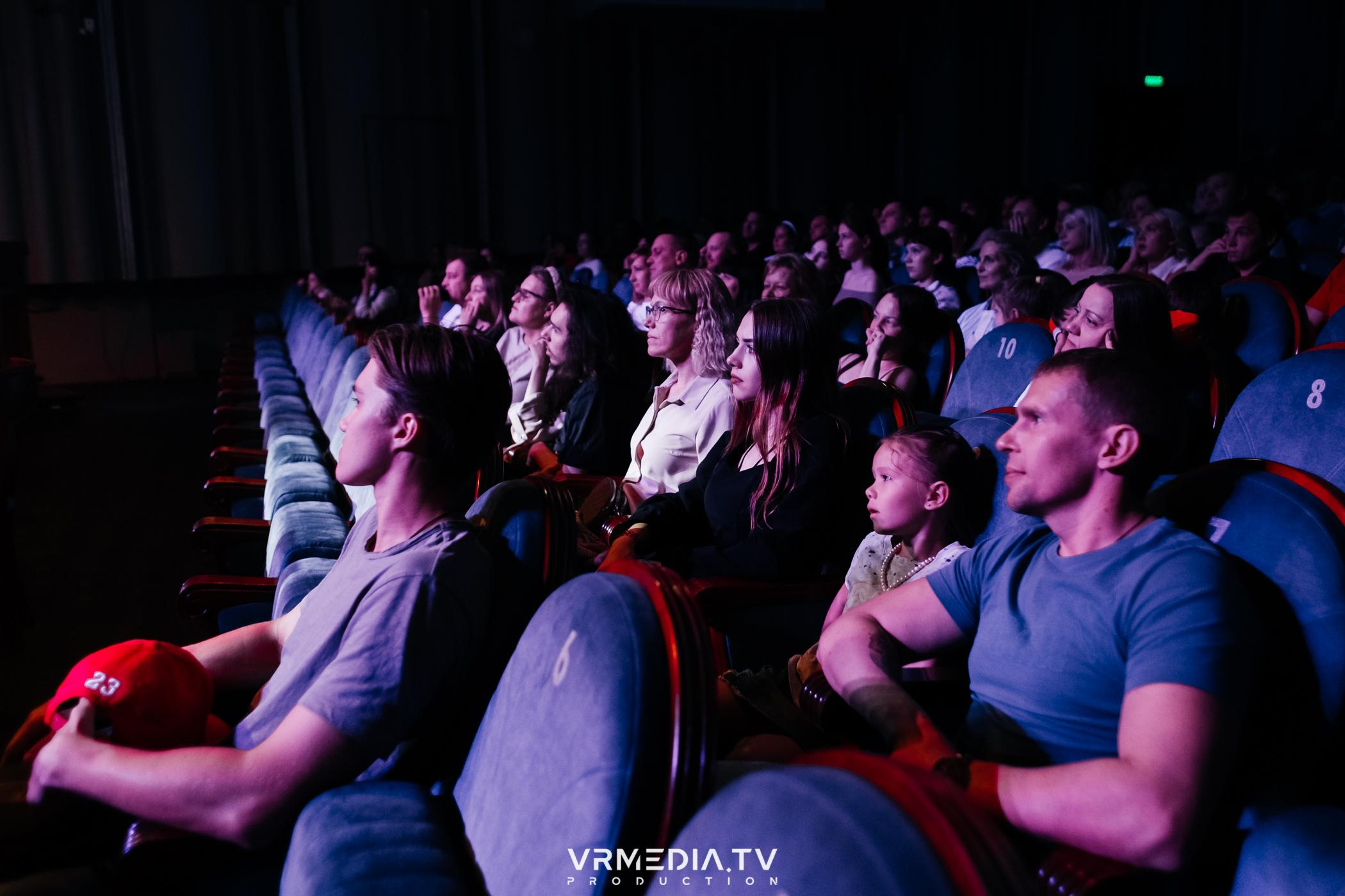 Пока все в доме