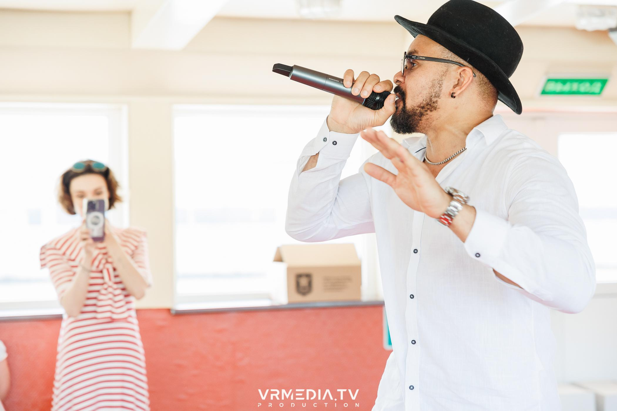 LEOMAR PRODUCTION: 8 БЛАГОТВОРИТЕЛЬНЫЙ КОНЦЕРТ «БАТЛ ГОЛОСОВ-ПЛЫВЕТ П