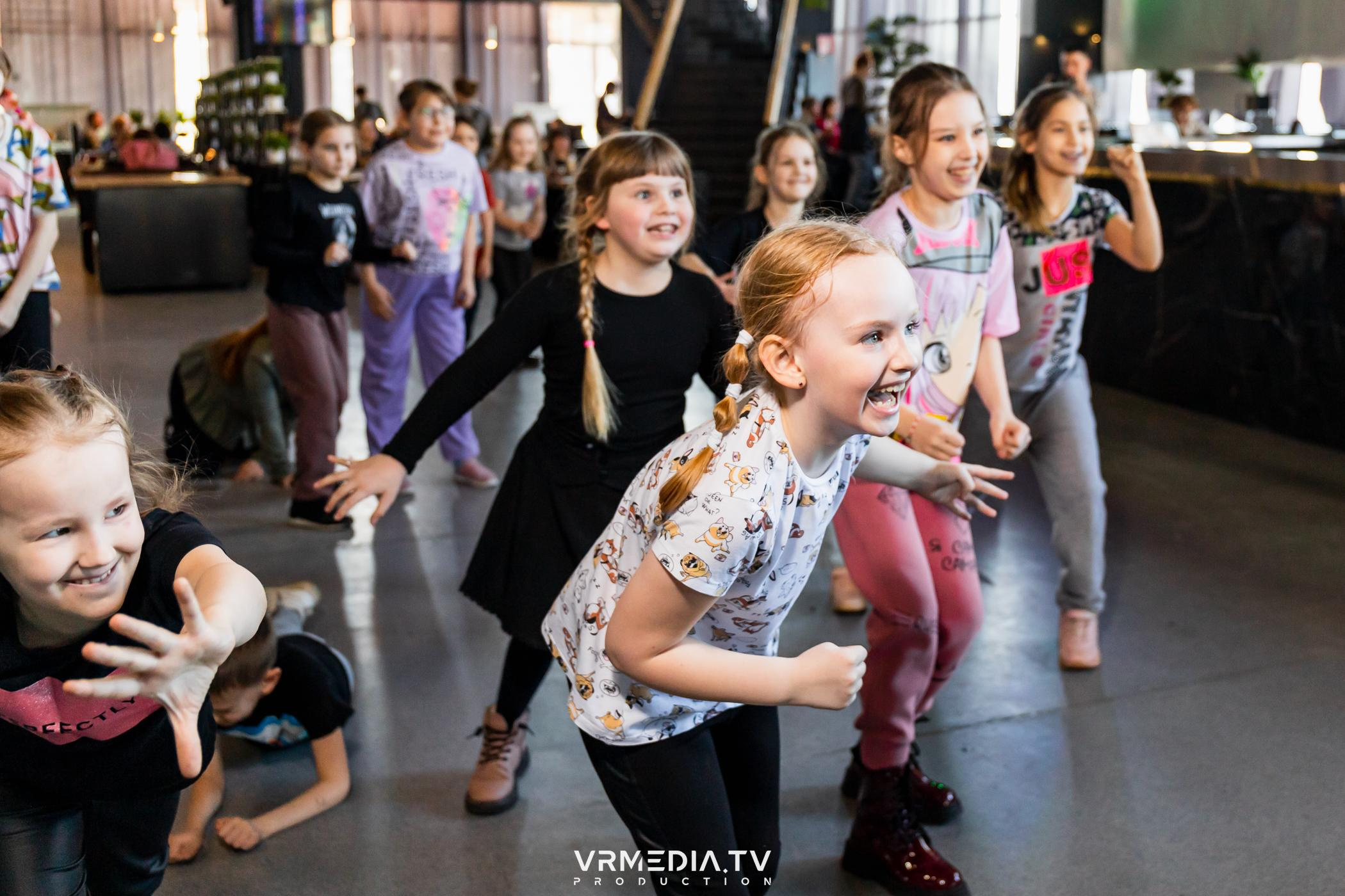 Baby time в баре «DOSKI»