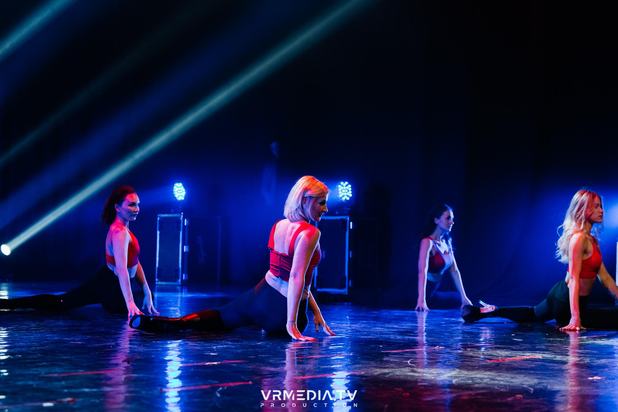 Пока все в доме