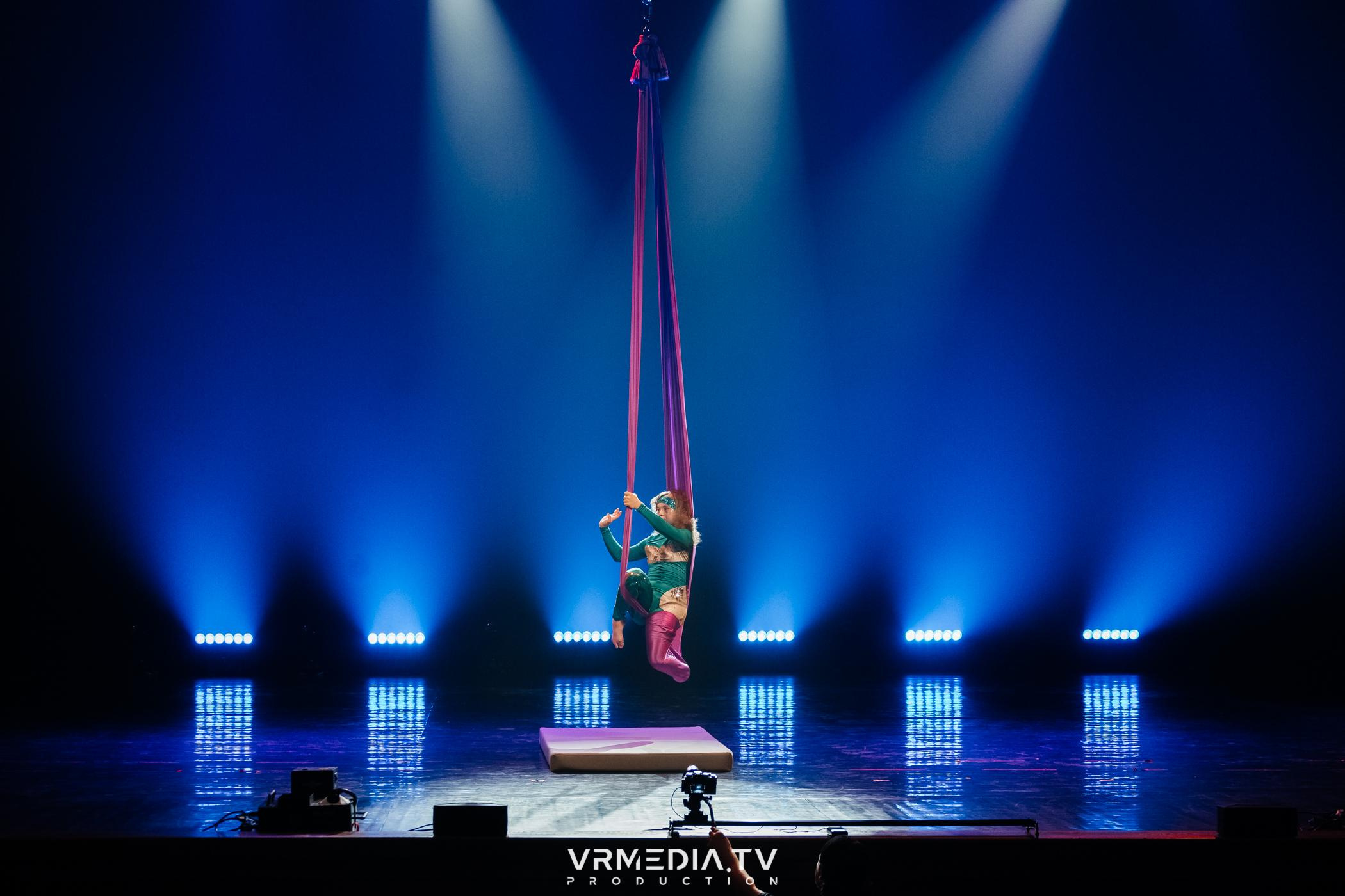 Пока все в доме