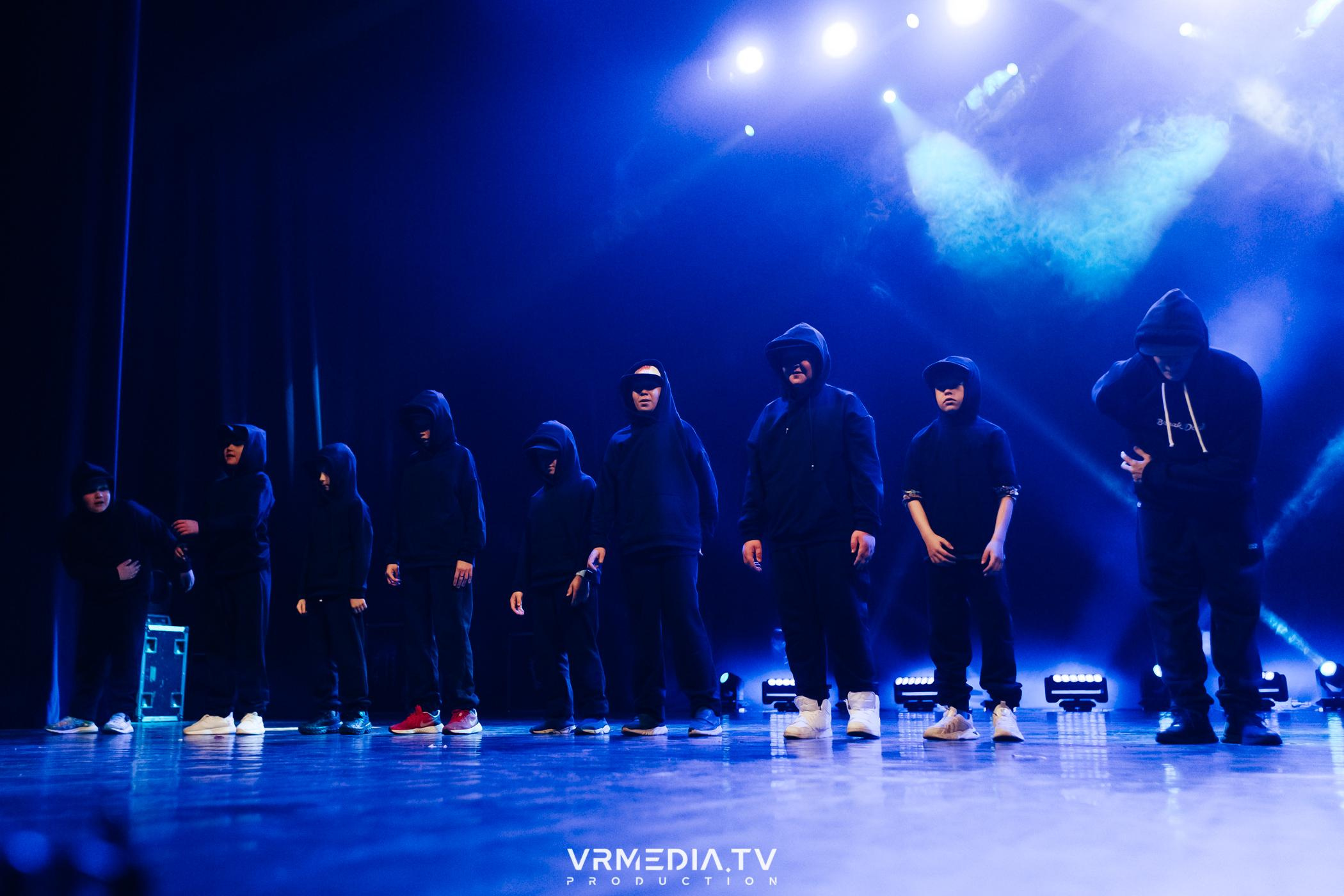 Пока все в доме