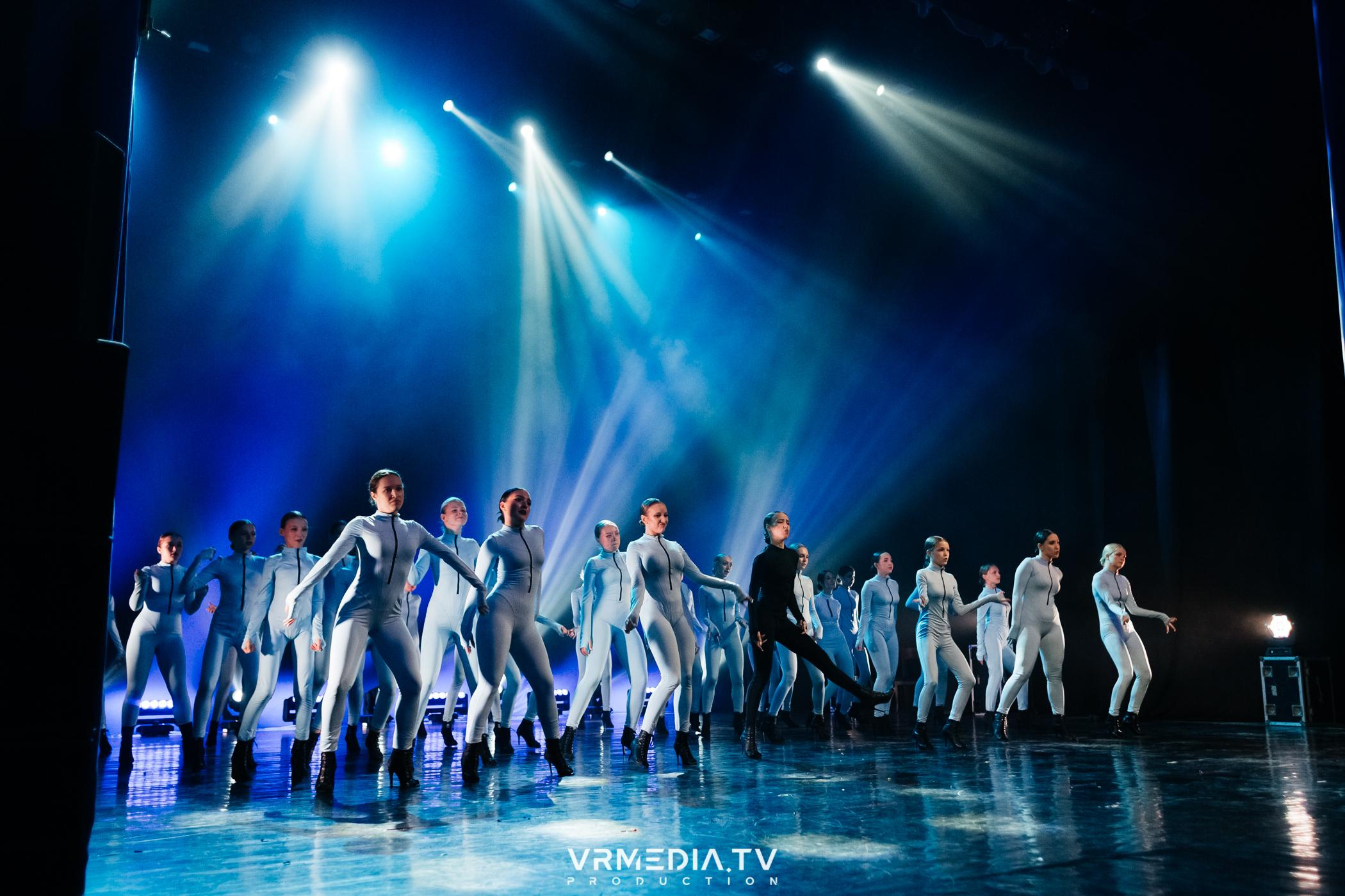 Пока все в доме