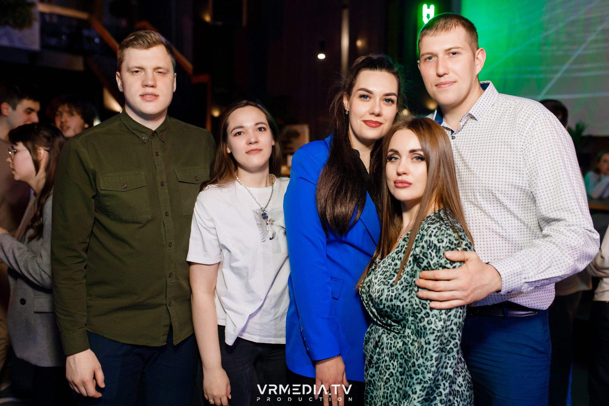 Выходные в баре «DOSKI»