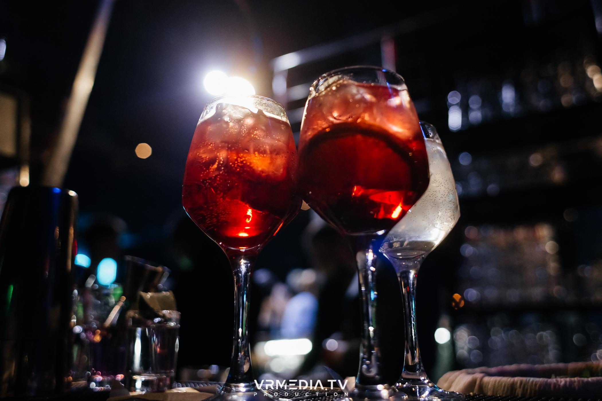 Выходные в баре «DOSKI»