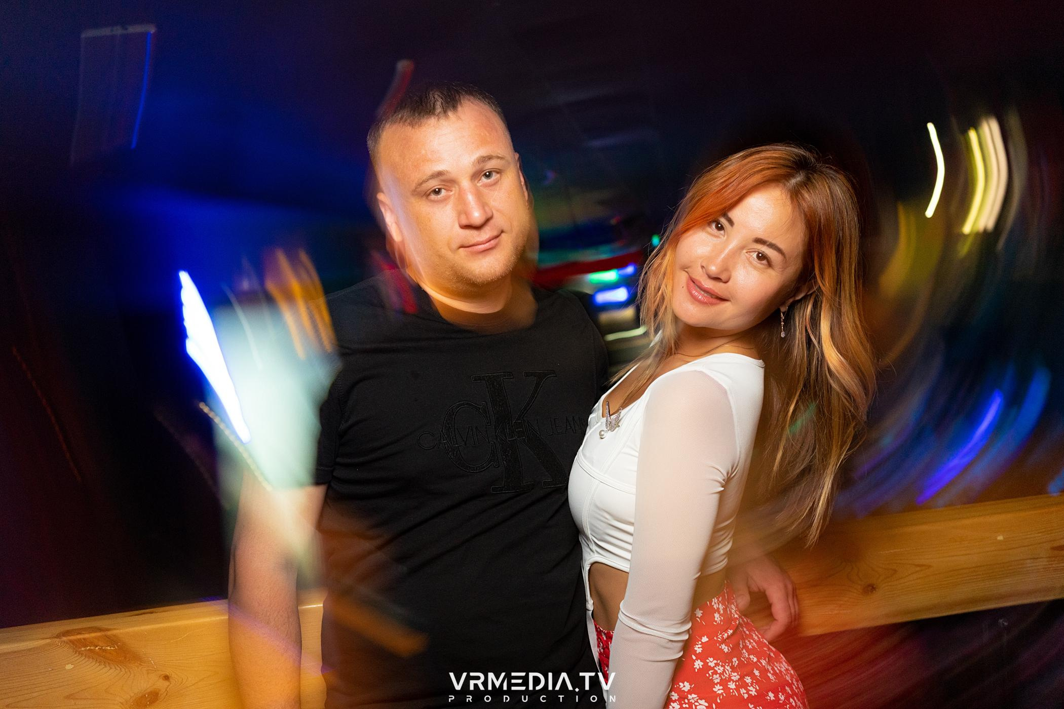 Выходные в баре «DOSKI»