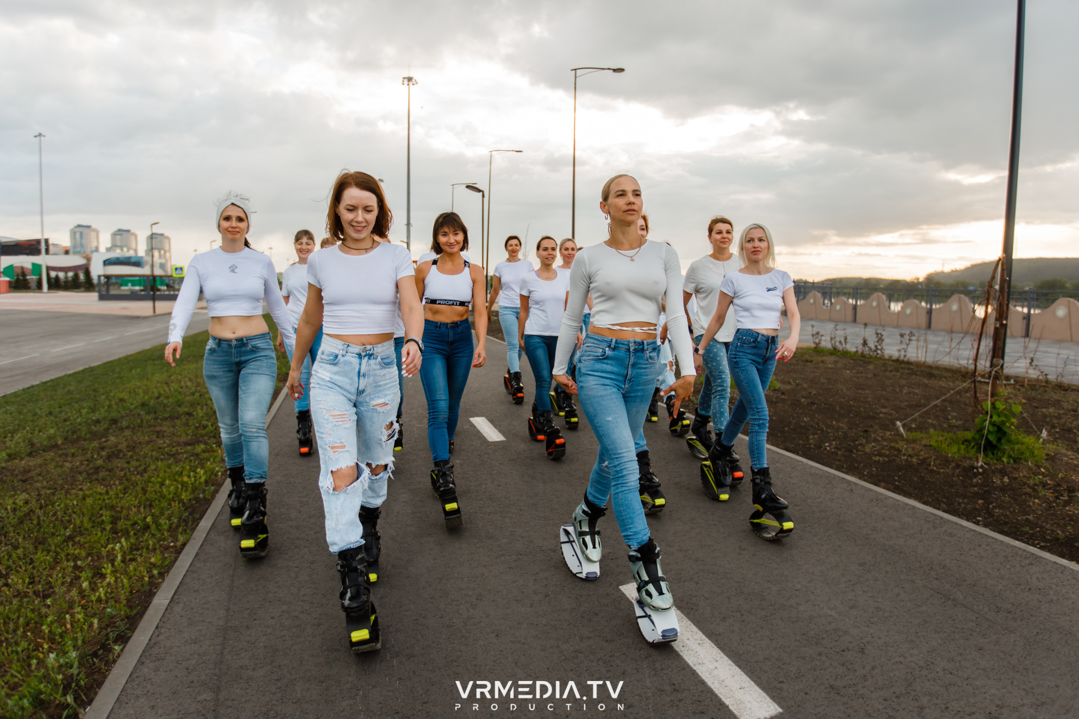 Открытая тренировка «Kangoo jumps»