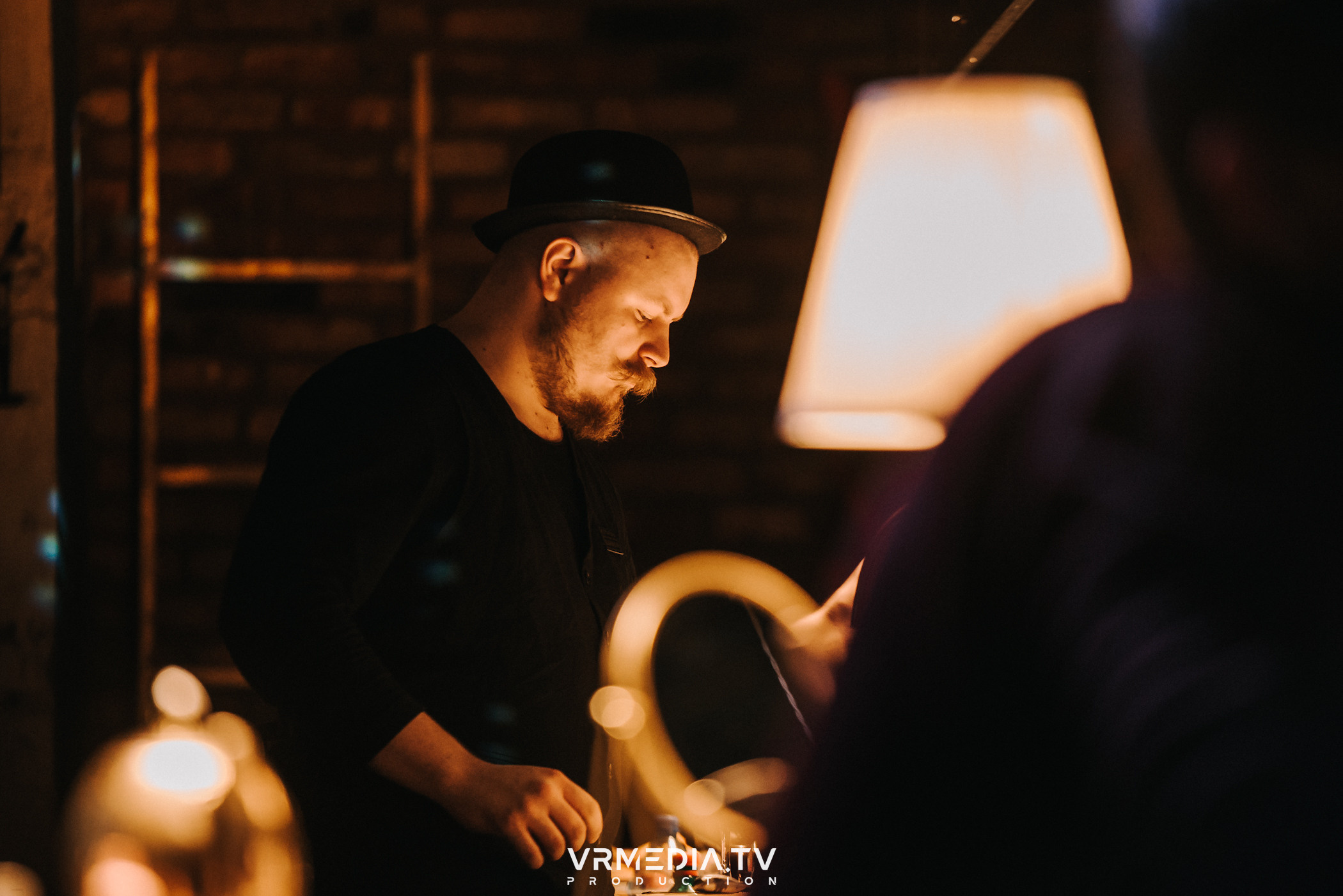 «ДАВАЙ ЧЕСТНО?» в баре-рюмочной «ТОЛК»