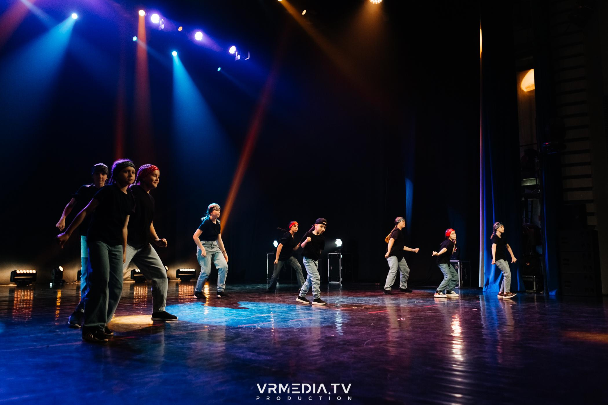 Пока все в доме