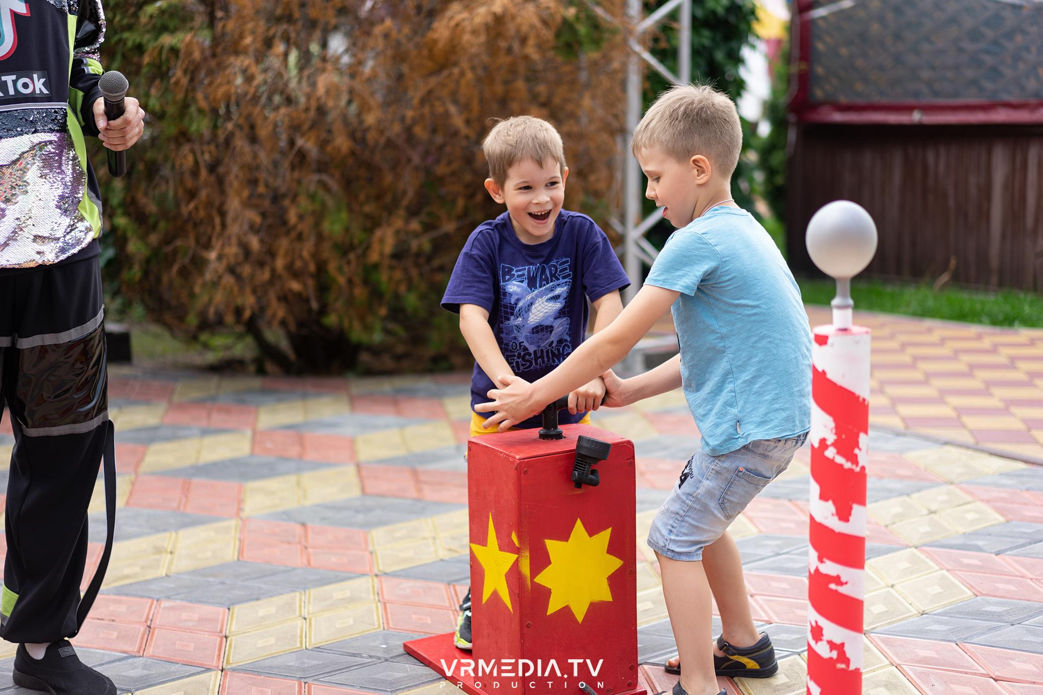 Детская вечеринка в ресторане «Лазурный Берег»