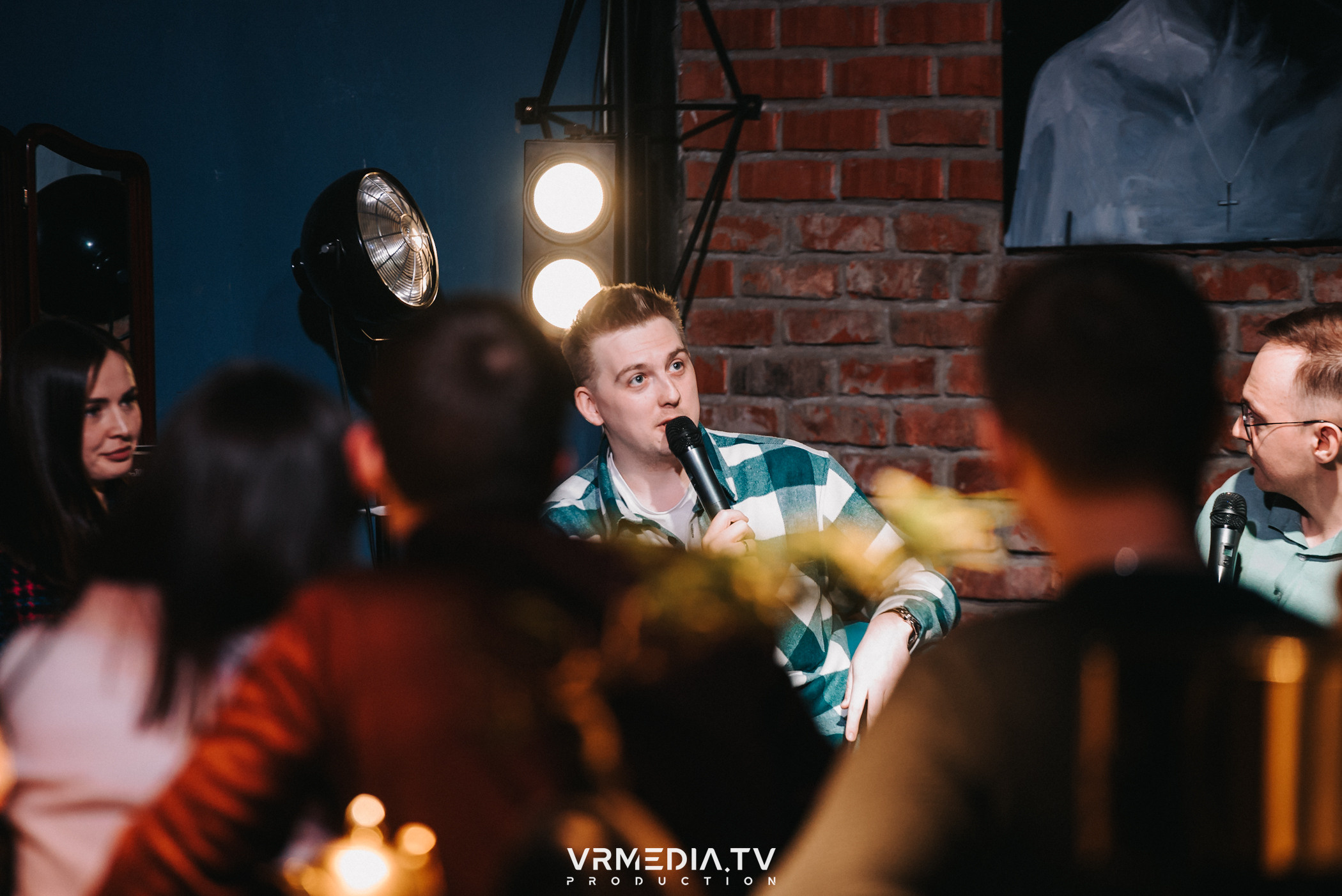 «ДАВАЙ ЧЕСТНО?» в баре-рюмочной «ТОЛК»