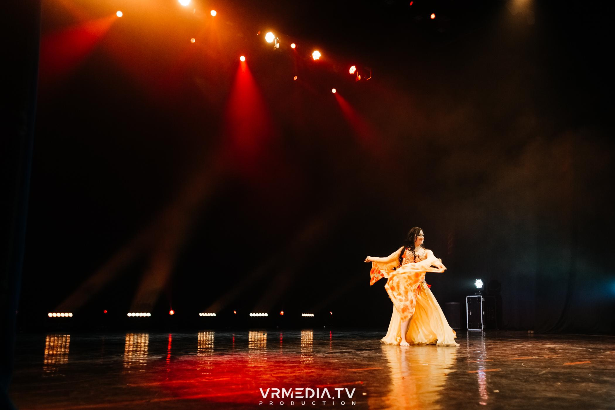 Пока все в доме