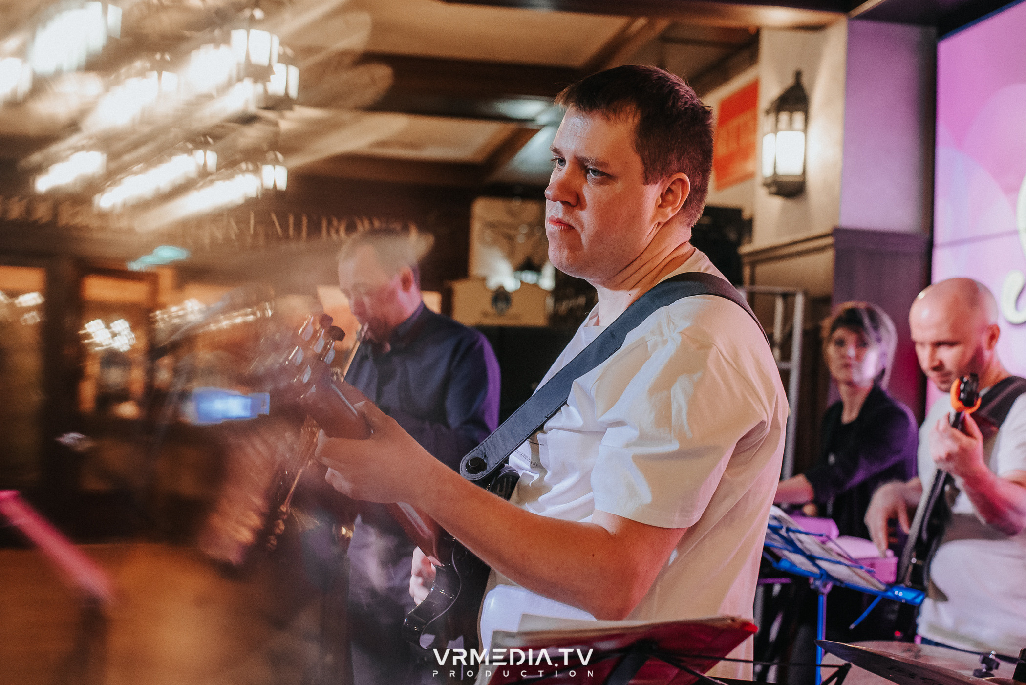 Джазовая среда: Smooth Jazz