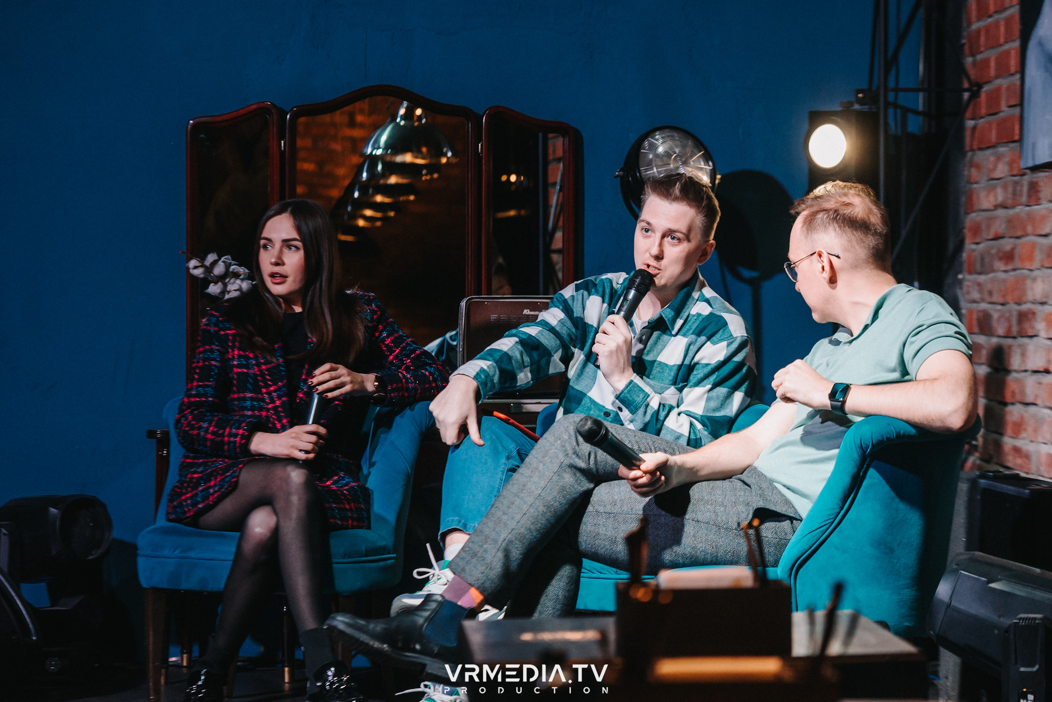 «ДАВАЙ ЧЕСТНО?» в баре-рюмочной «ТОЛК»