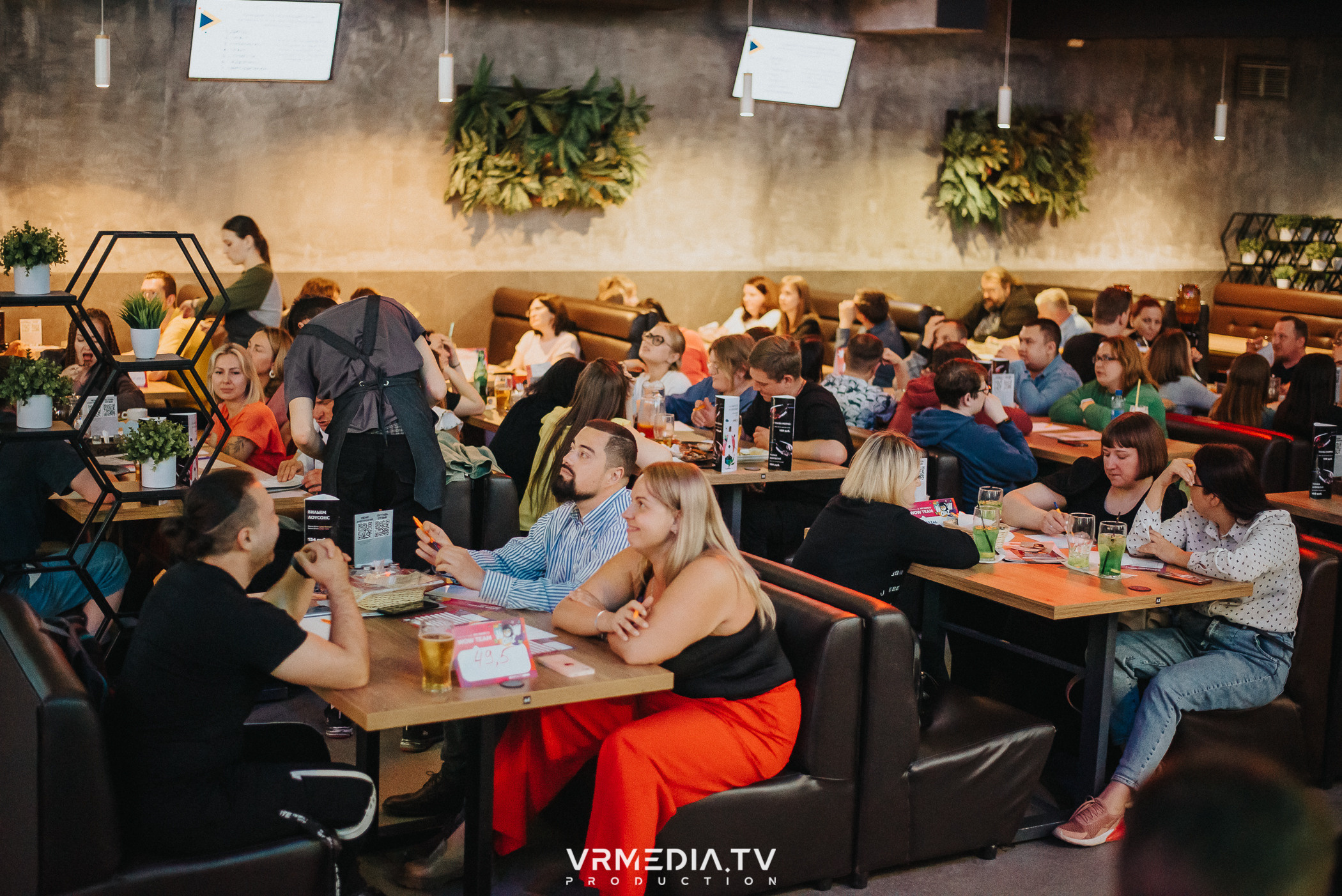 WoW QuiZ в баре «DOSKI»