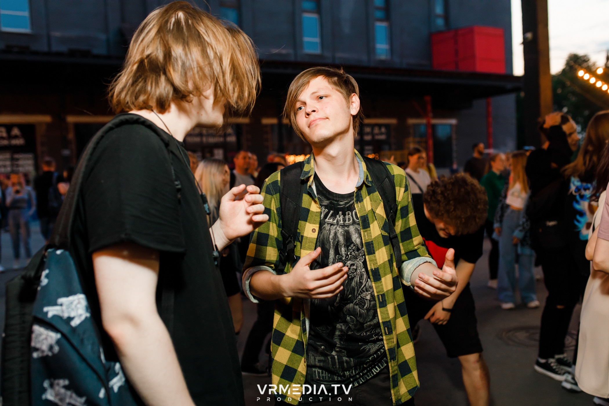 XVIII открытый городской рок-фестиваль «Над землёй» в культурном прост