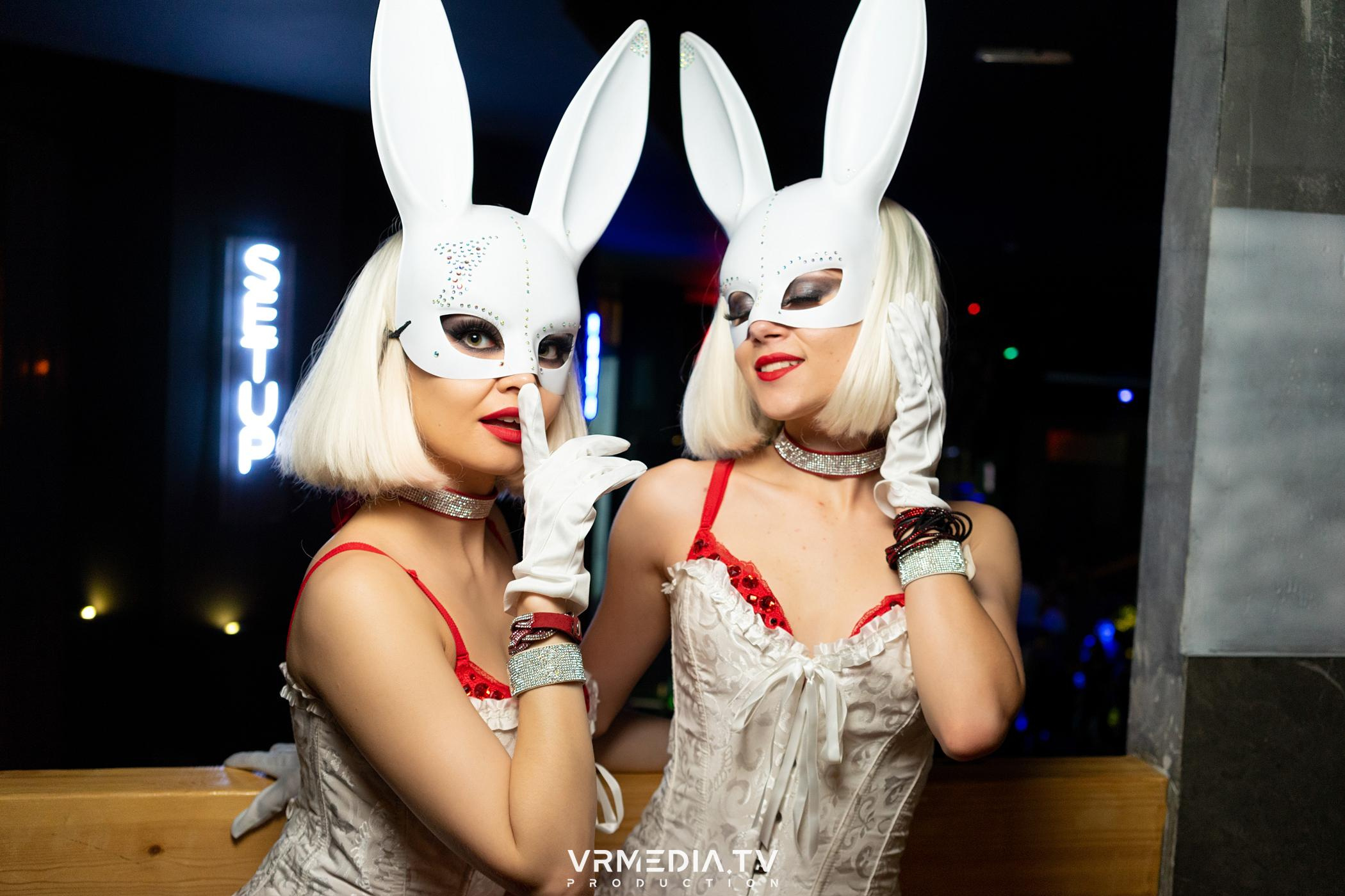 Выходные в баре «DOSKI»