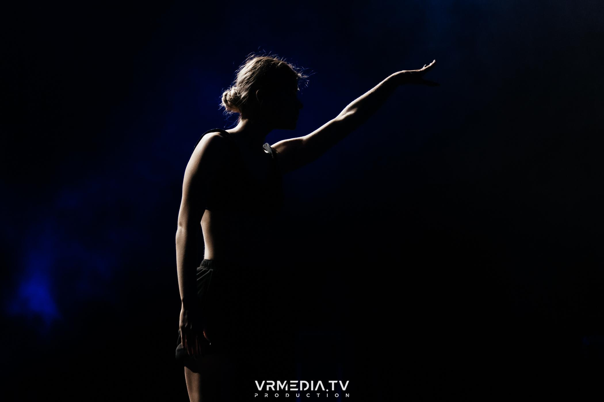 Пока все в доме