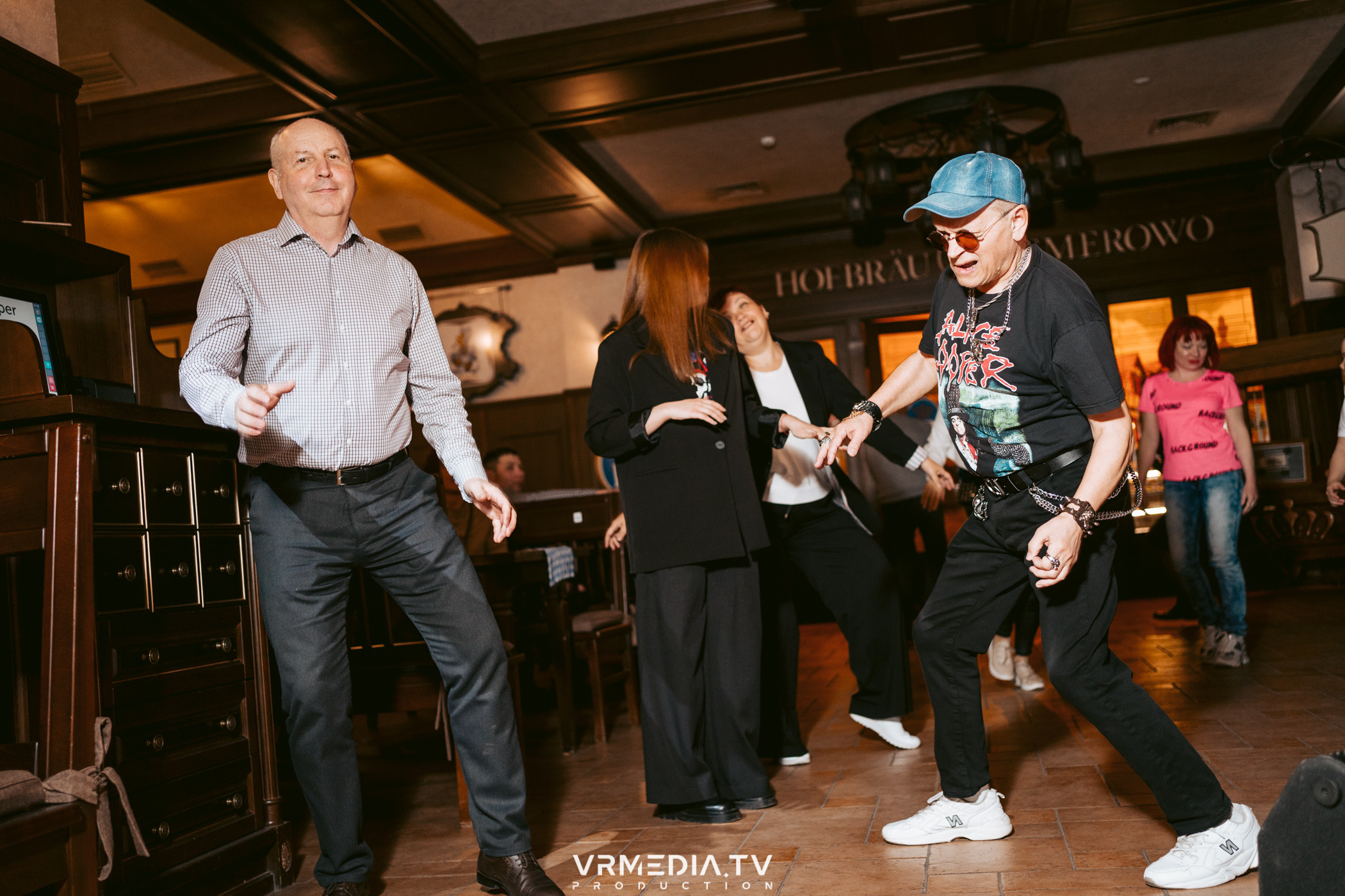 Джазовая среда: Капитан Дик (Новосибирск)