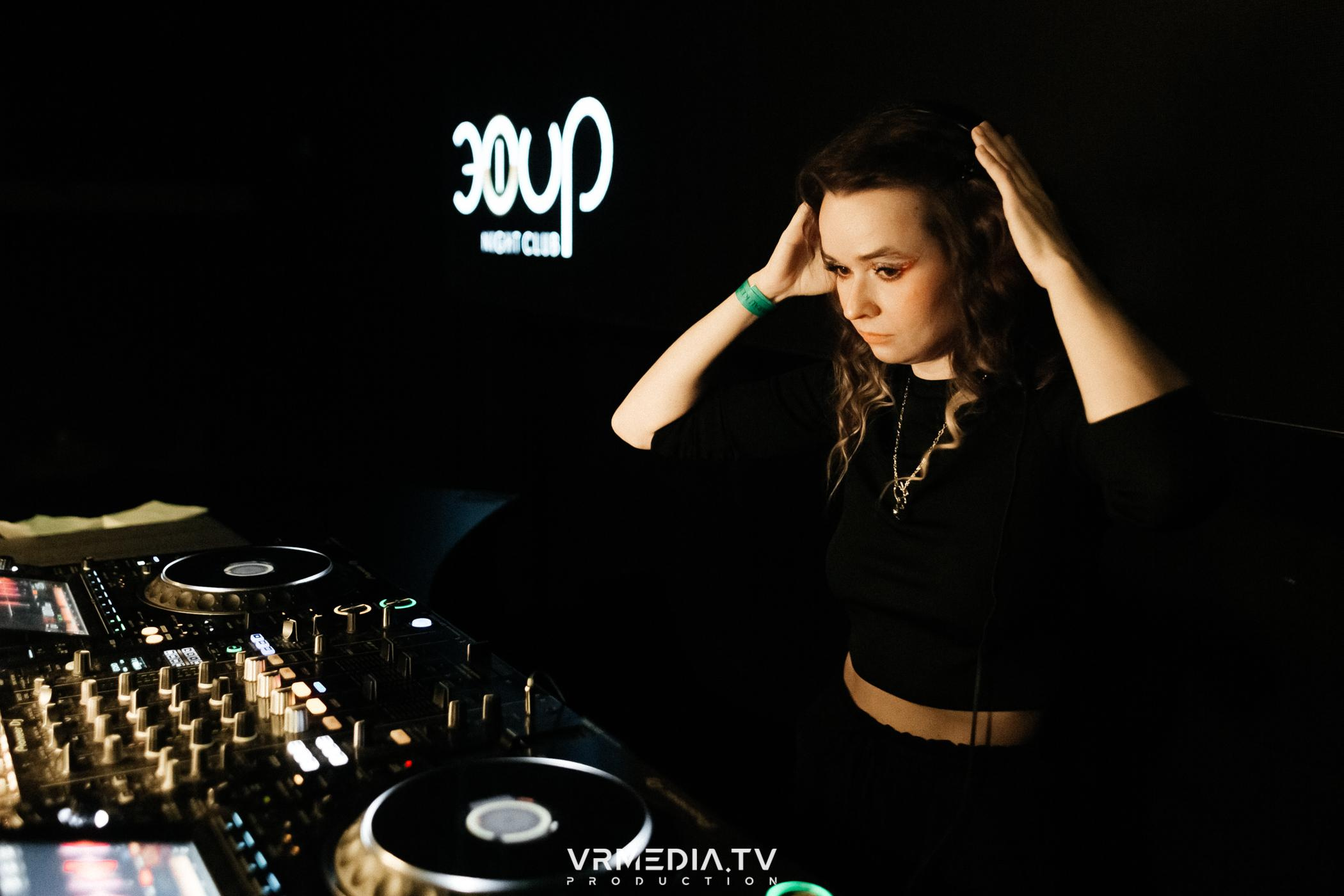 Выпускной школы диджеинга «Атмосфера»