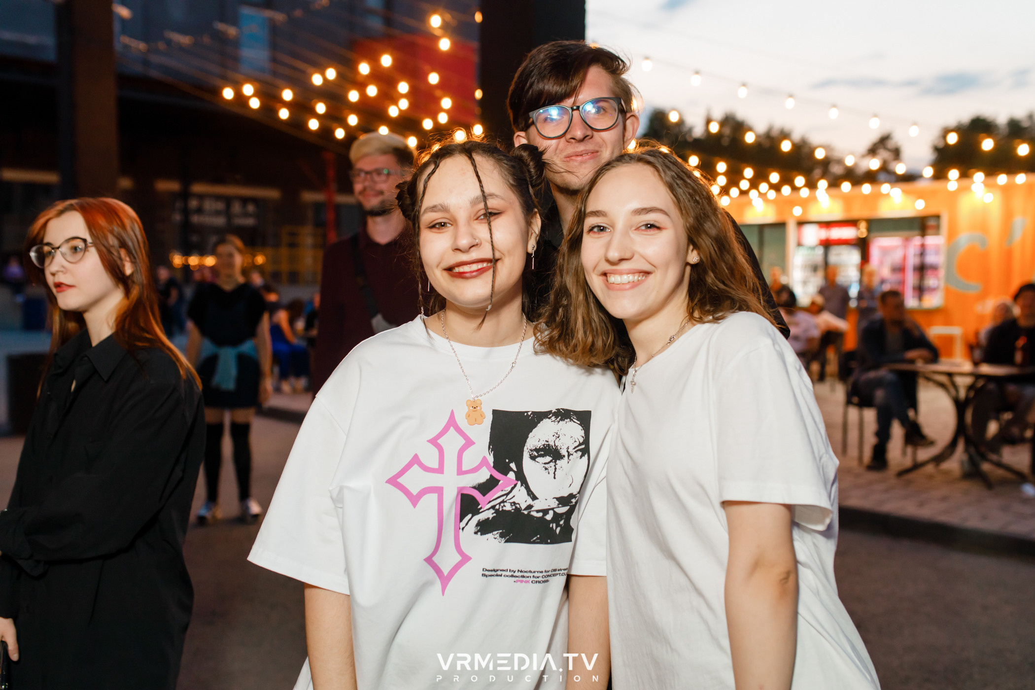 XVIII открытый городской рок-фестиваль «Над землёй» в культурном прост