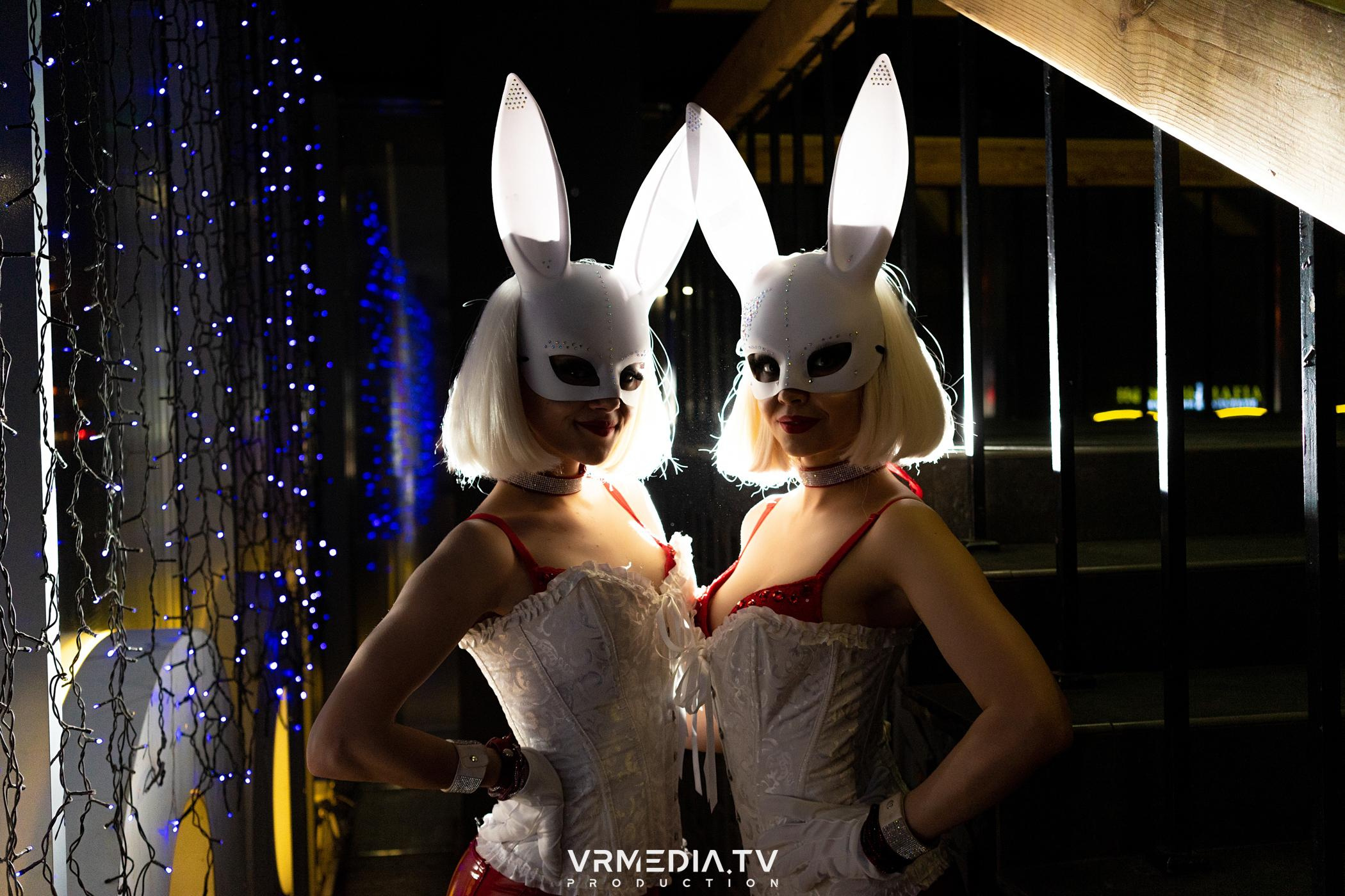 Выходные в баре «DOSKI»