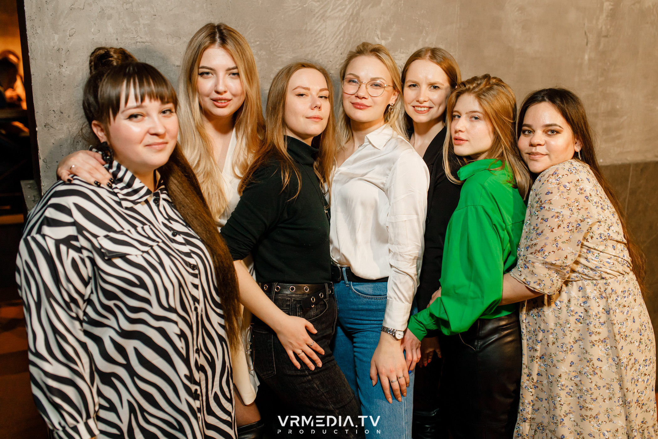 Выходные в баре «DOSKI»