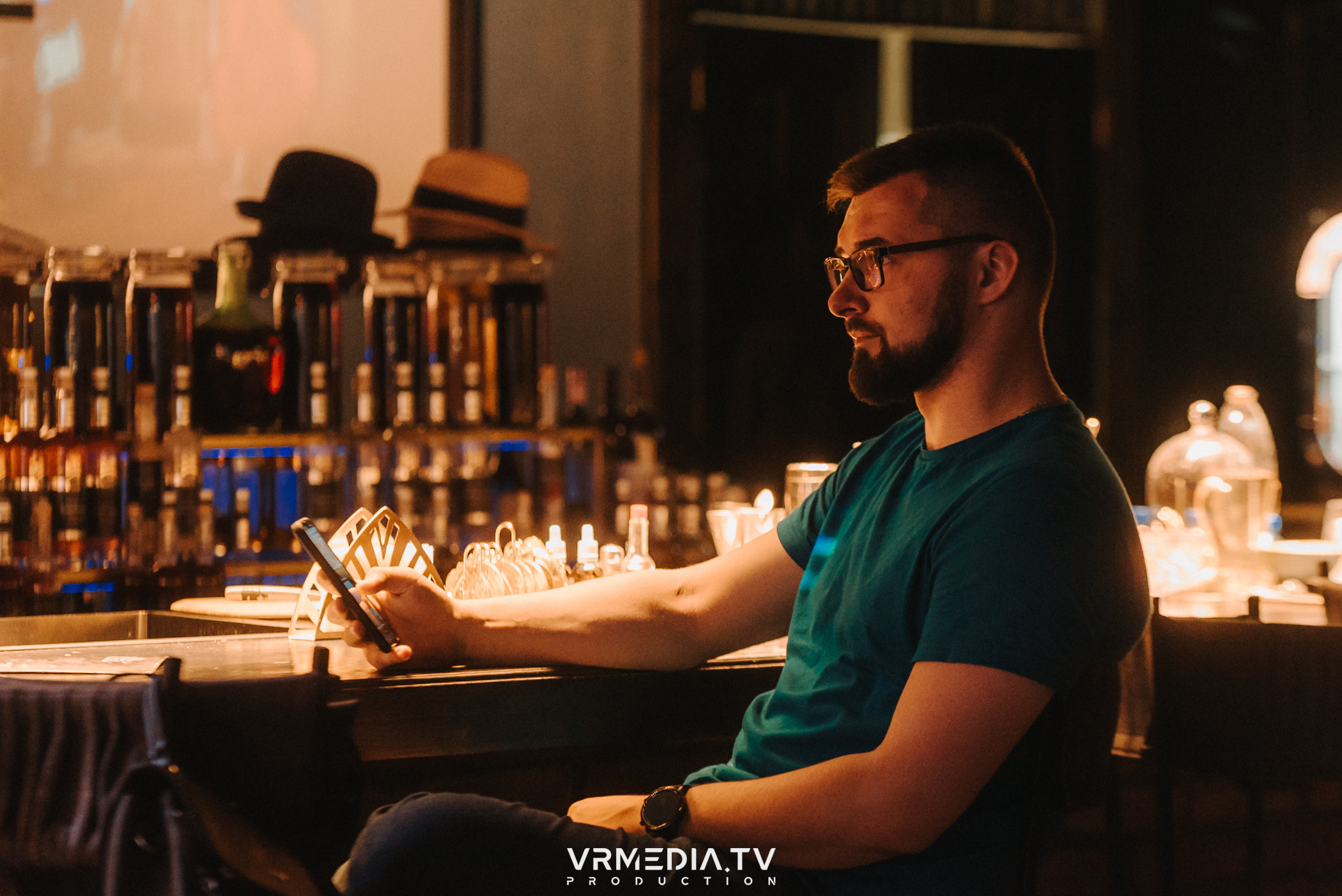 «ДАВАЙ ЧЕСТНО?» в баре-рюмочной «ТОЛК»