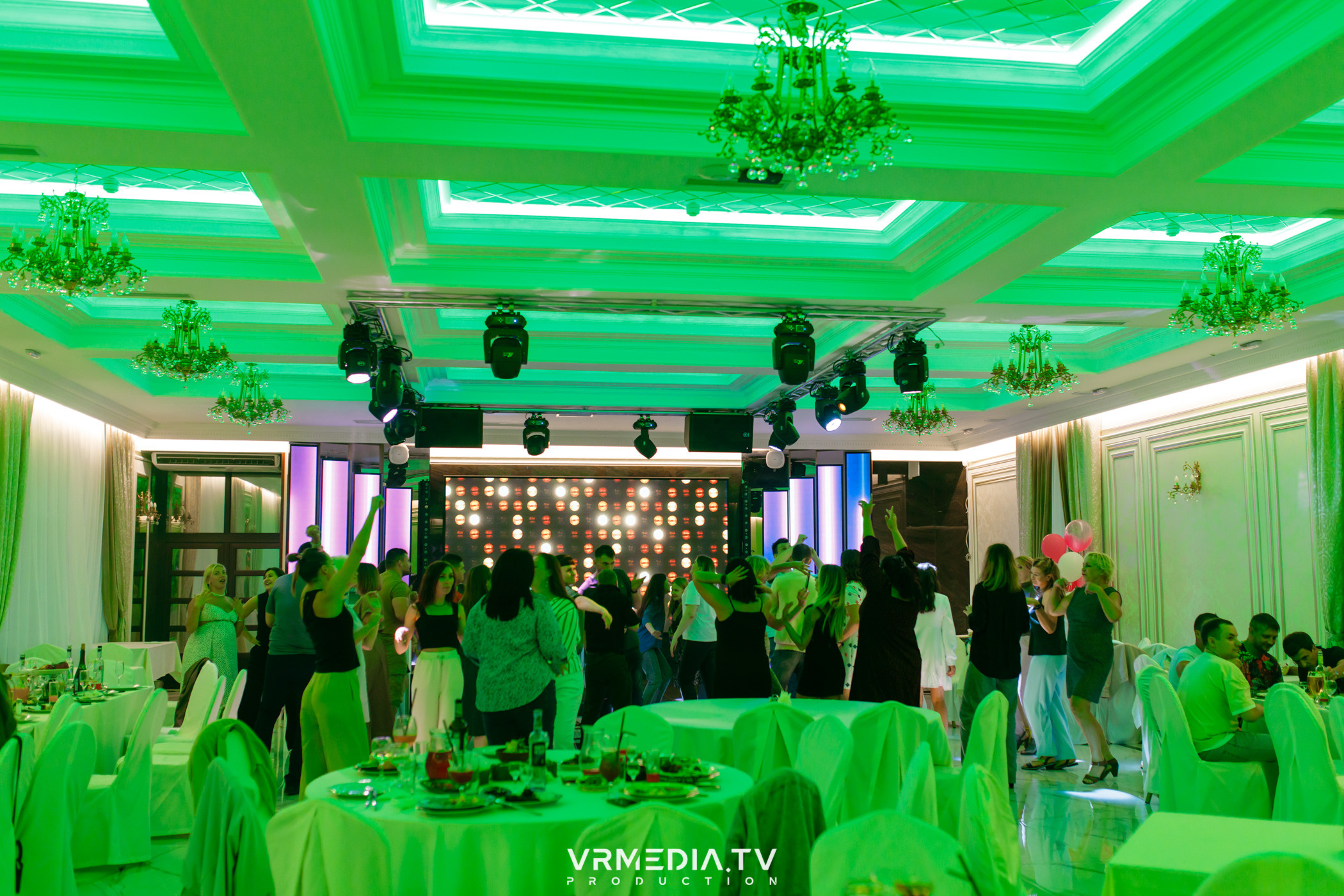 Выходные в ресторане «Лазурный берег»