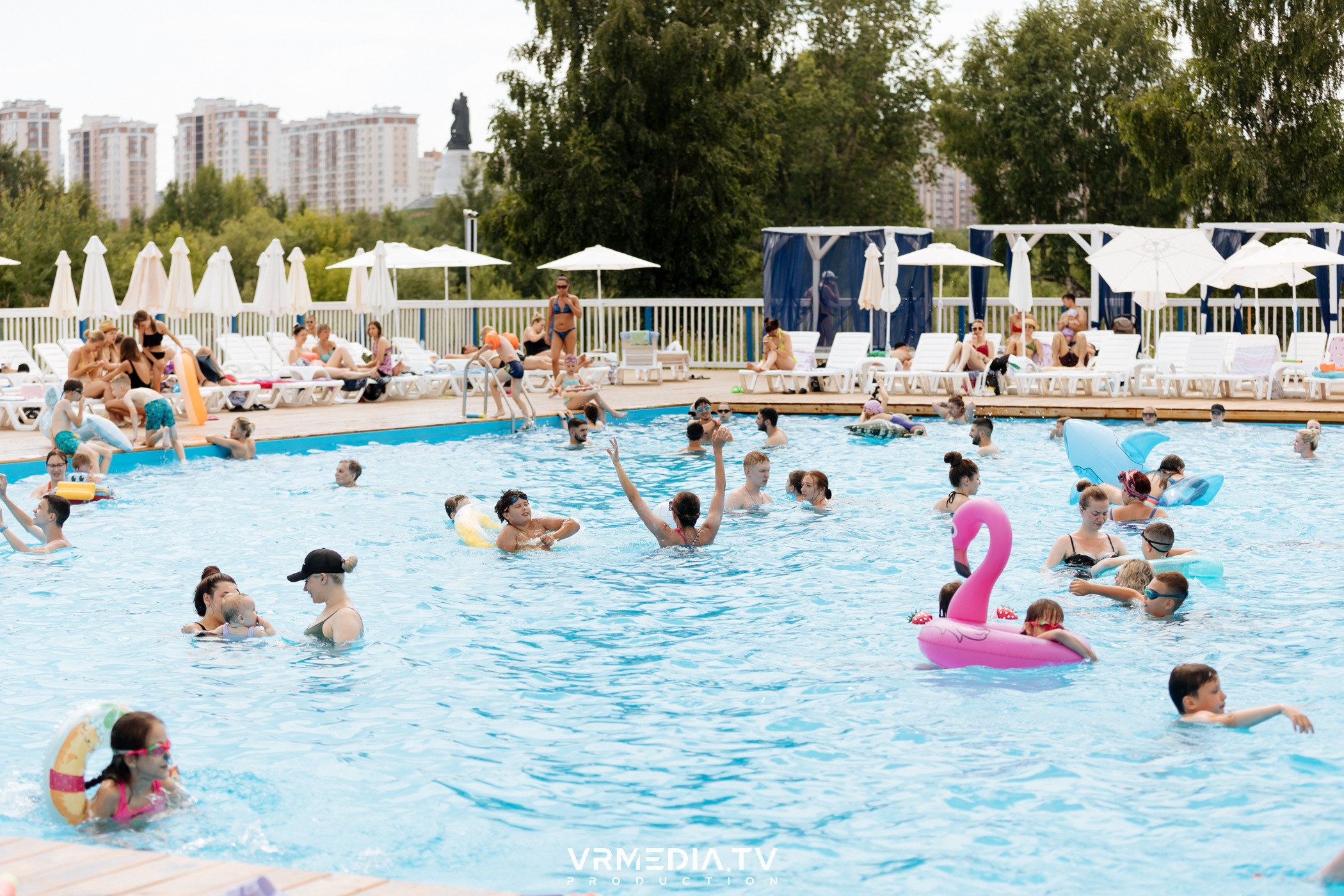 Иван Купала на «Бассейне на Красном»