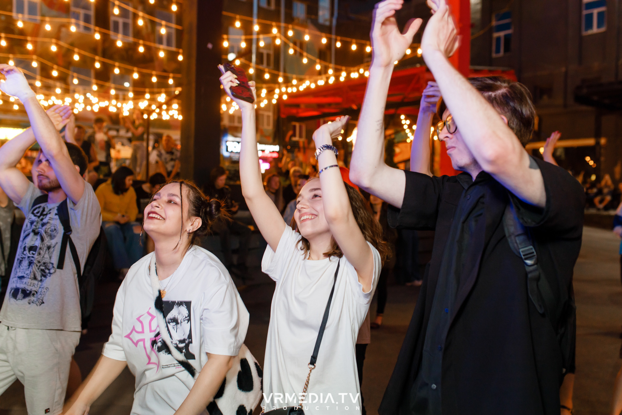 XVIII открытый городской рок-фестиваль «Над землёй» в культурном прост