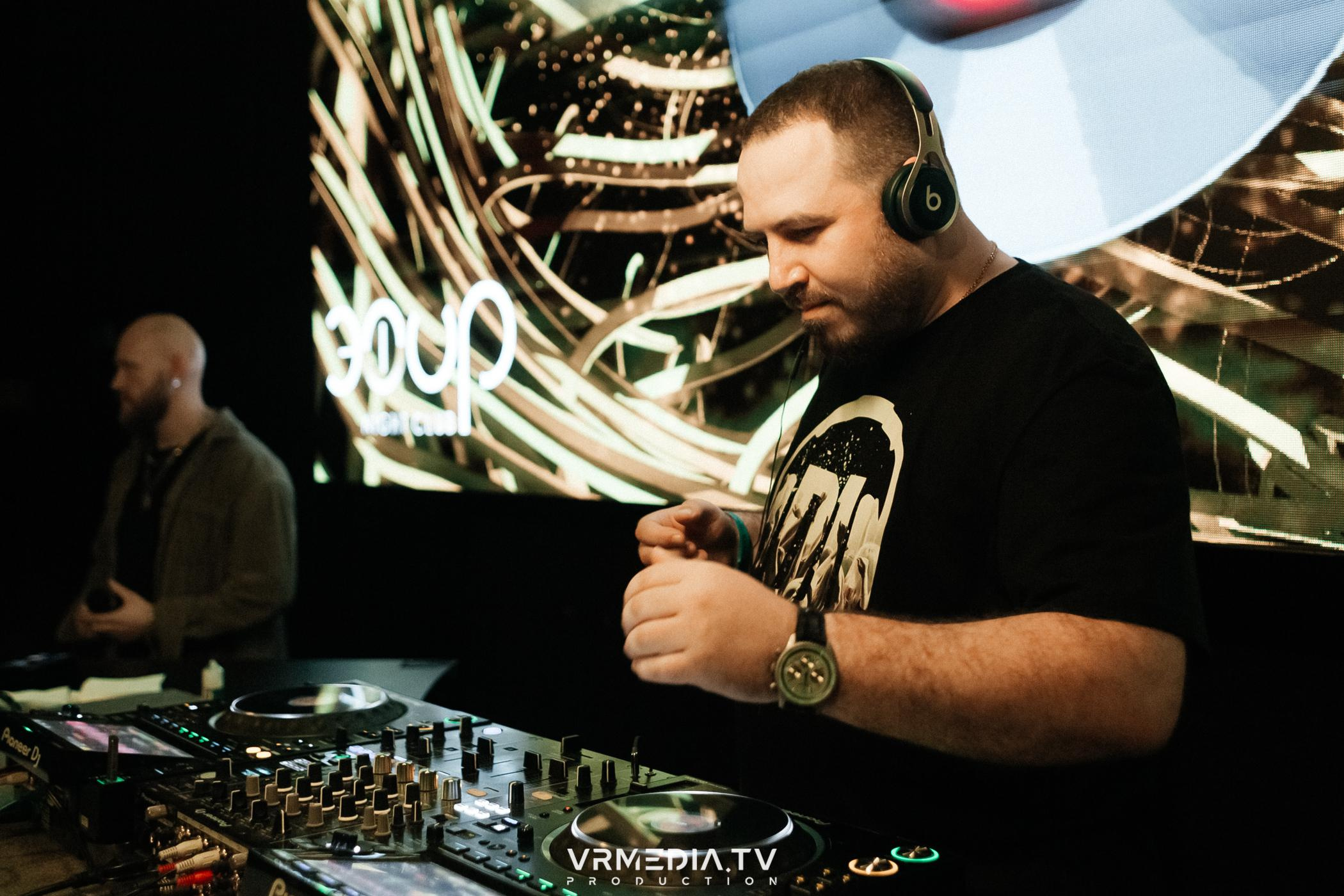 Выпускной школы диджеинга «Атмосфера»