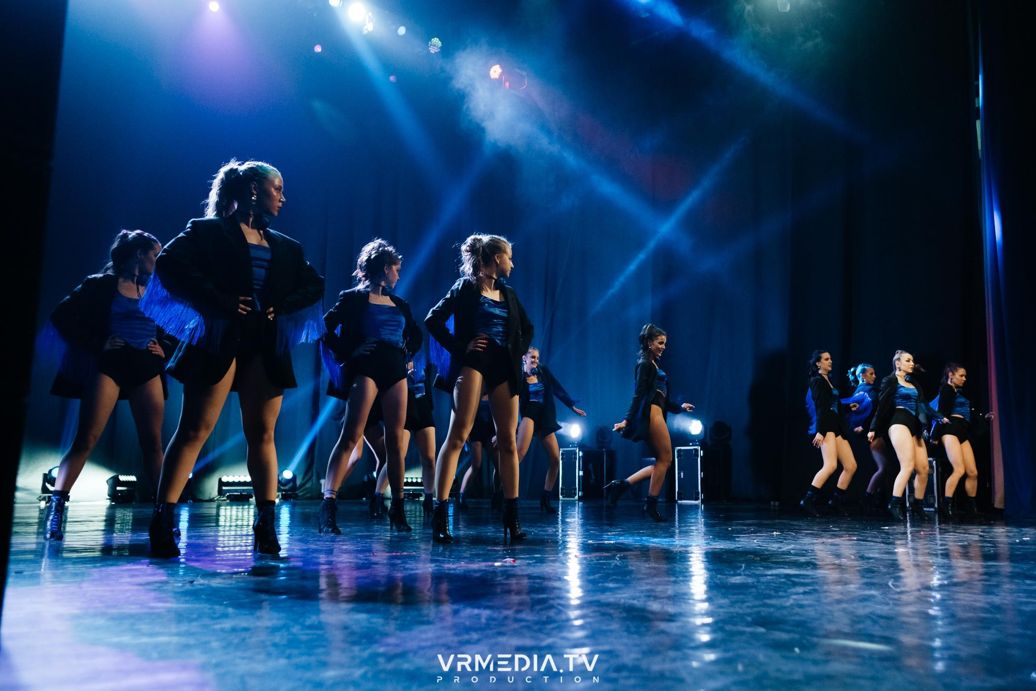 Пока все в доме