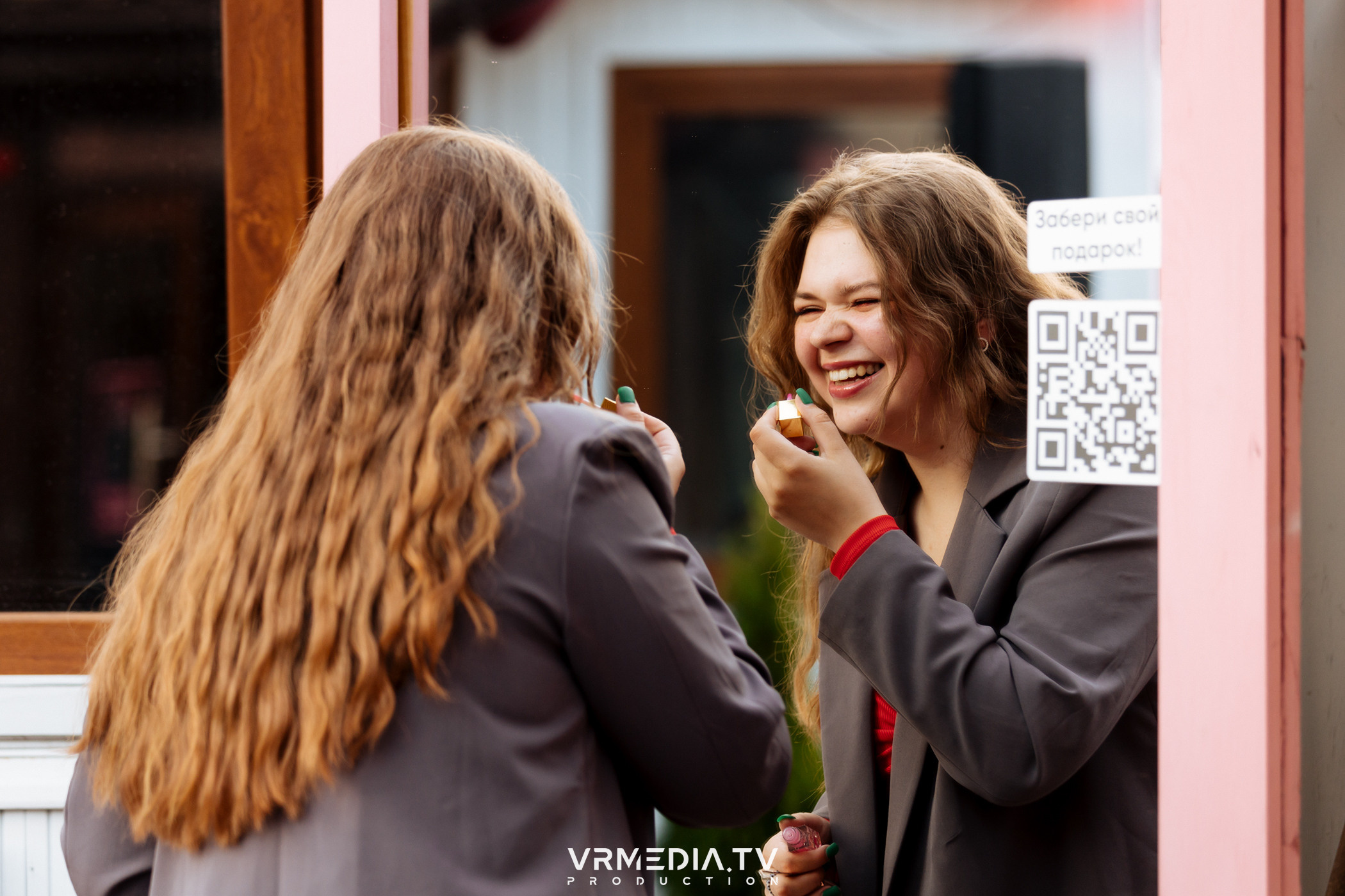 «Среда — маленькая пятница» в караоке-бар «OPERA»