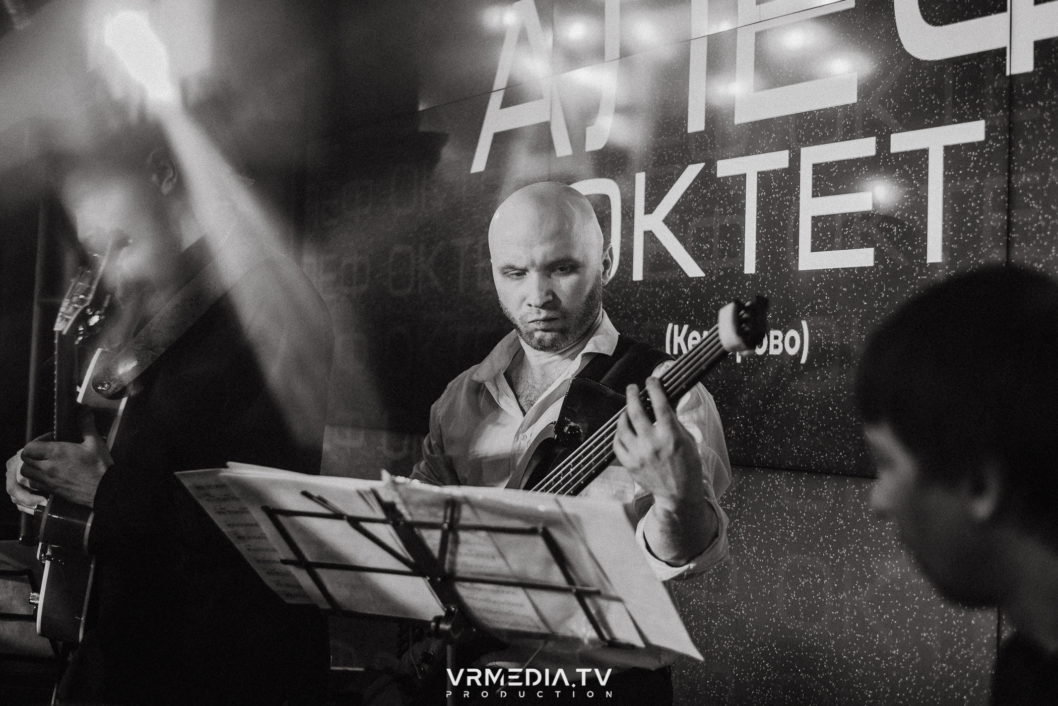 Джазовая среда: Алеф Октет