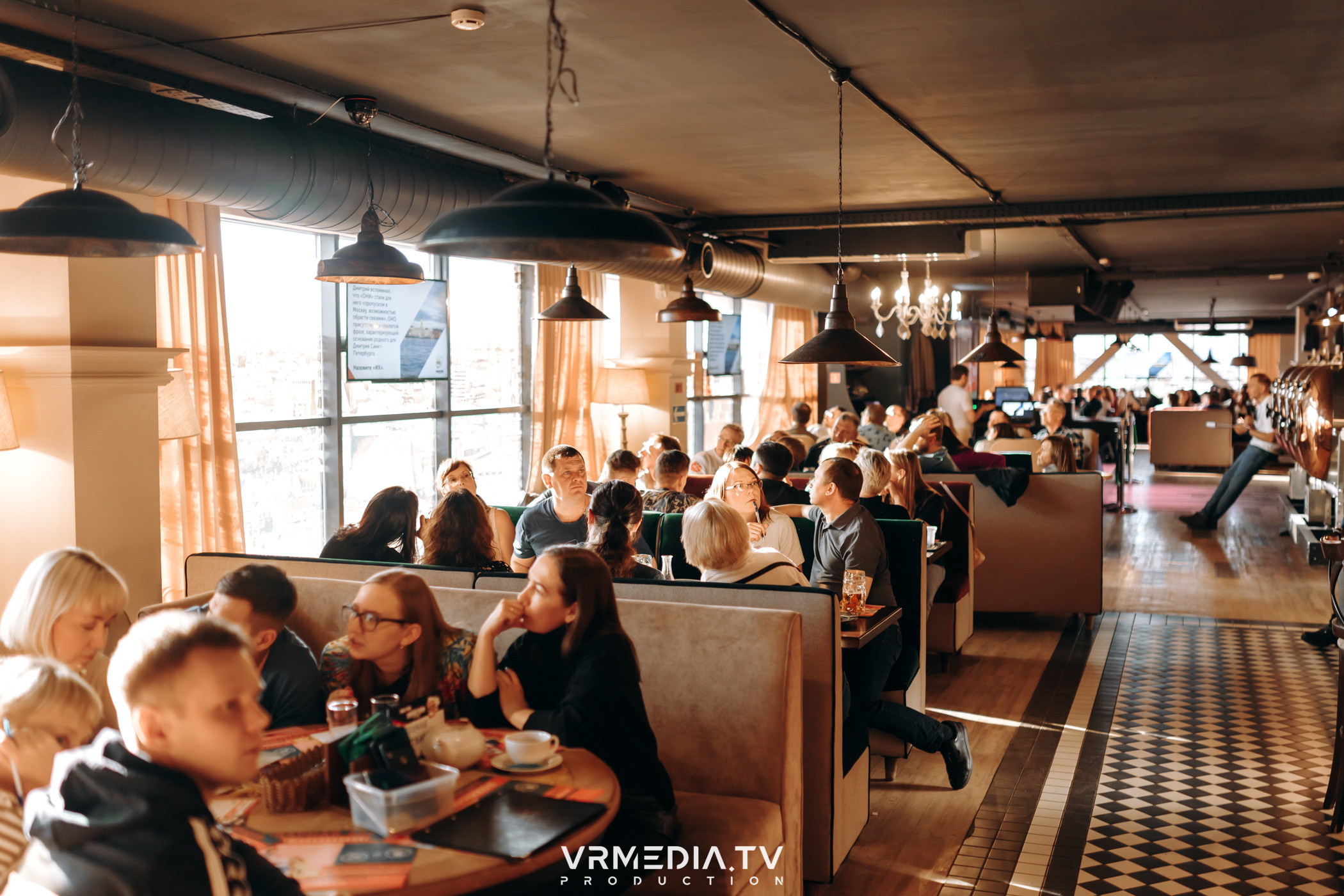 Эйнштейн party в ресторане «Мюнхен»