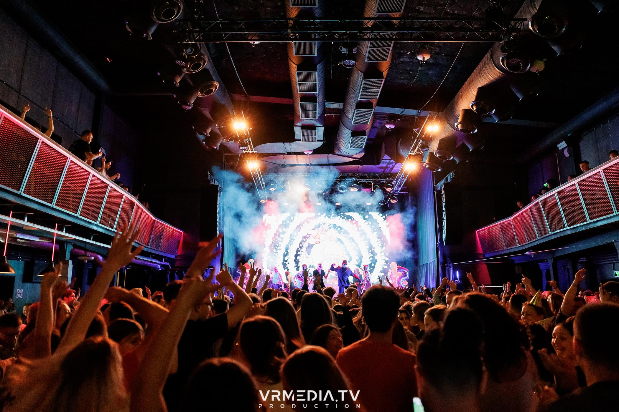 Молодость простит! 5 лет!