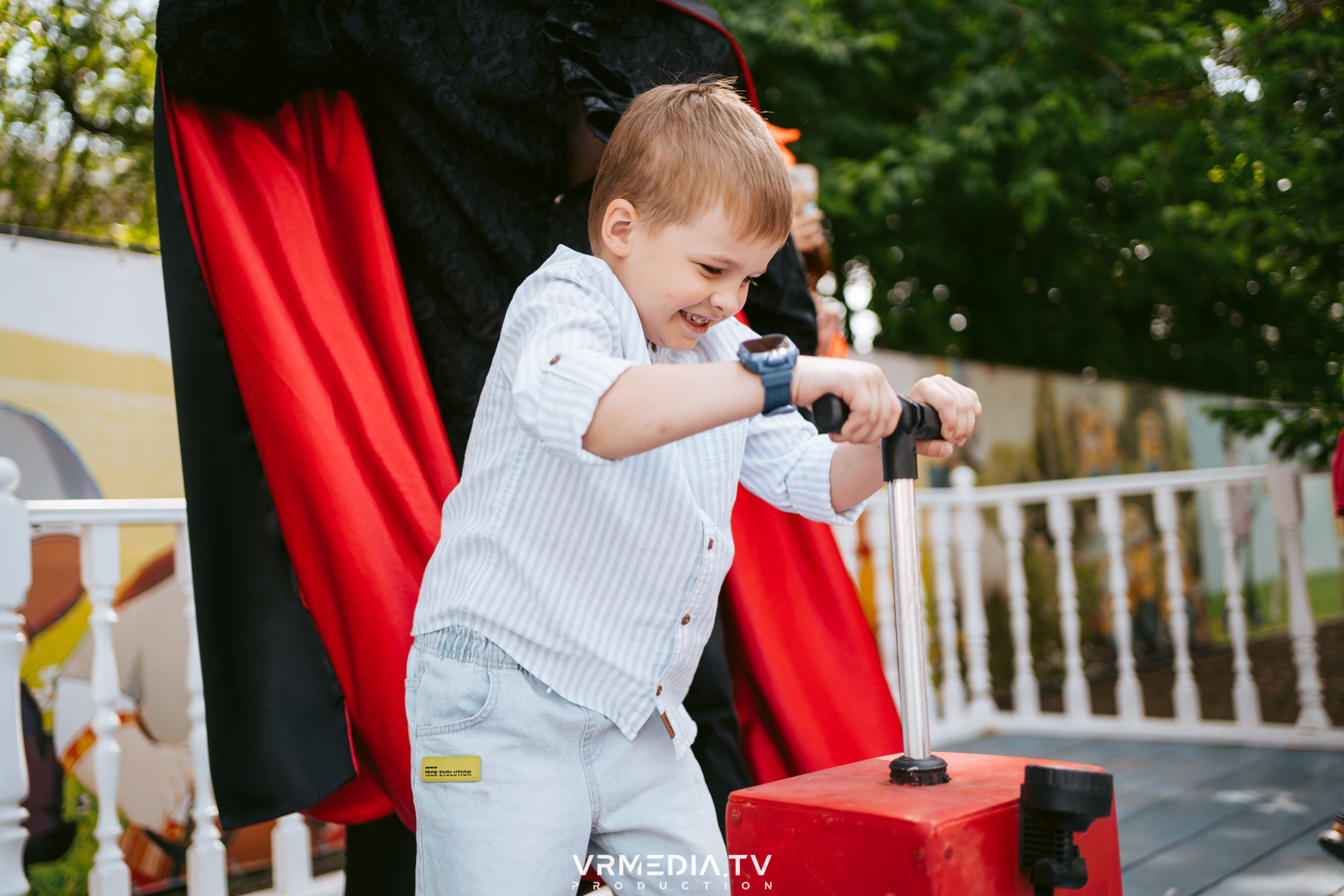 Спектакль «Монстры на каникулах» от студии чудес «Алиса»