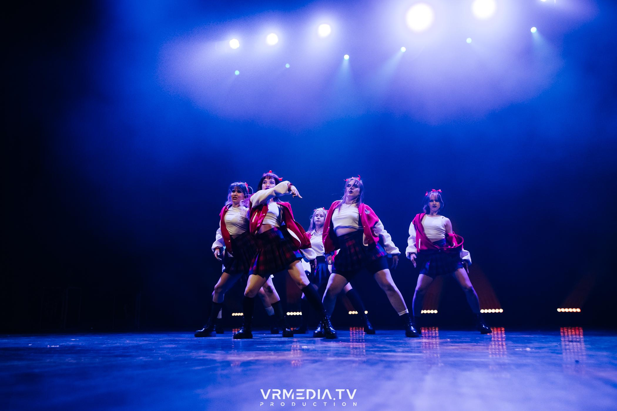 Пока все в доме